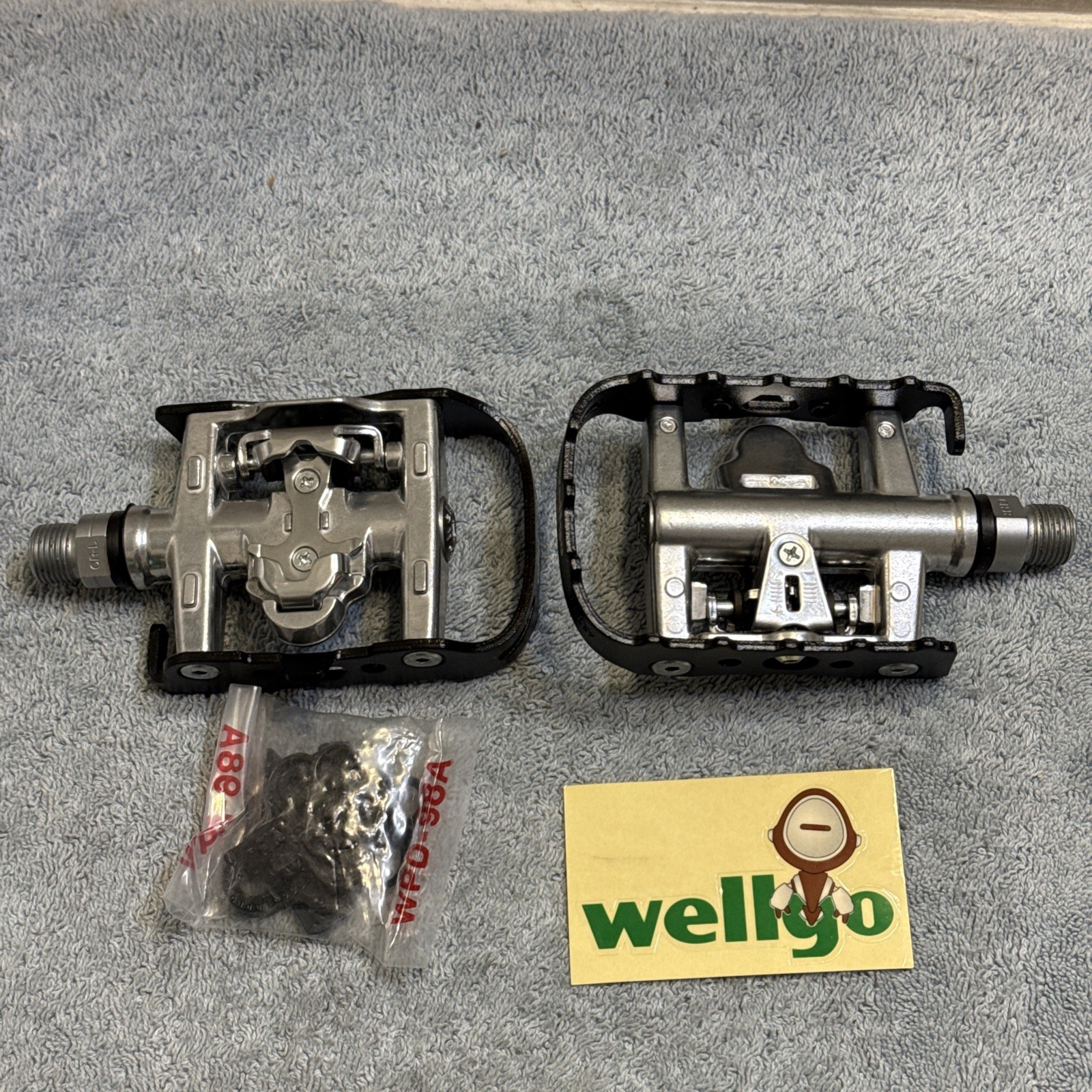 Wellgo WPD-95B Pedals Single Side Clipless with Platform Black/silver [caw]