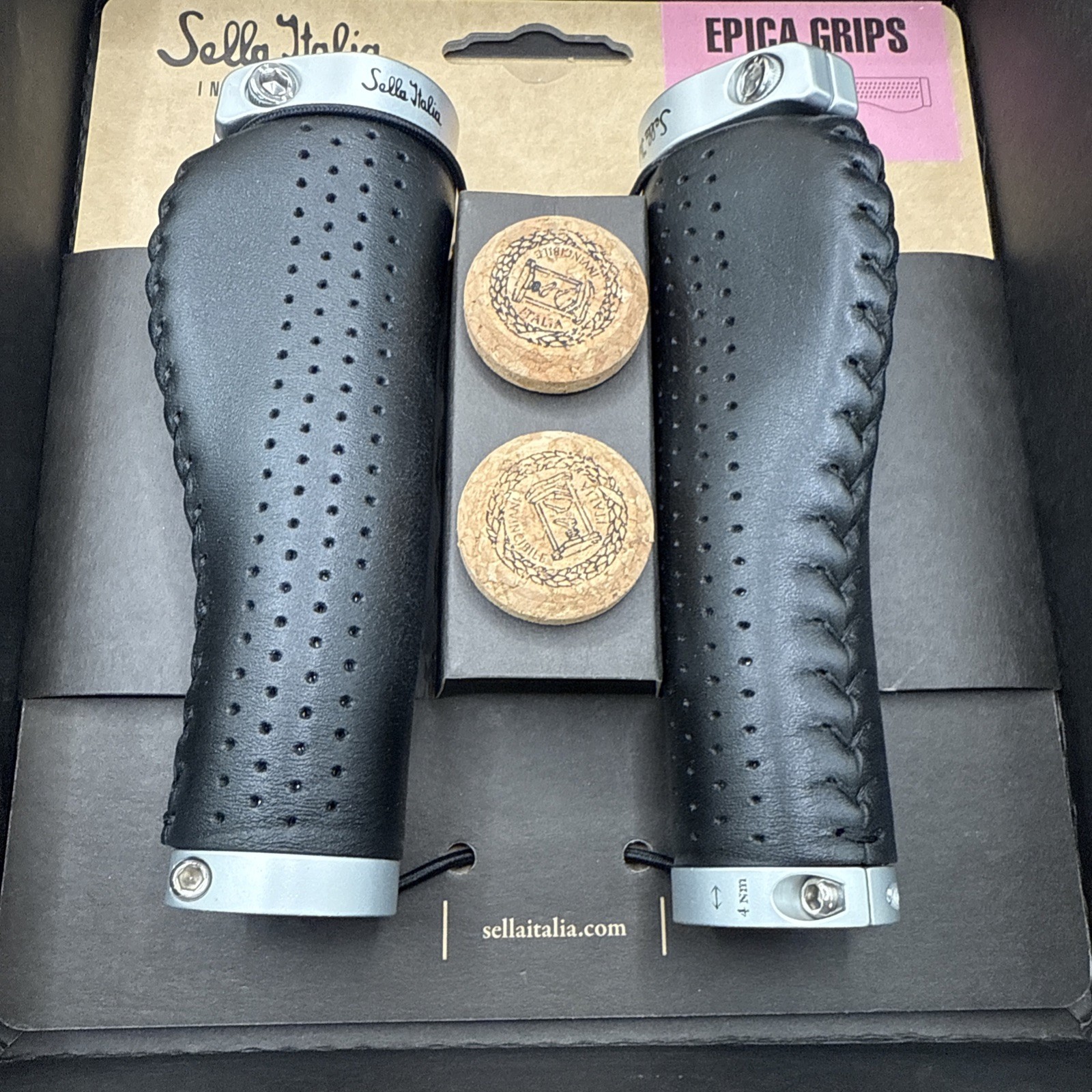 Selle Italia Epics Ergonomic Grip Leather Black (9419-43)