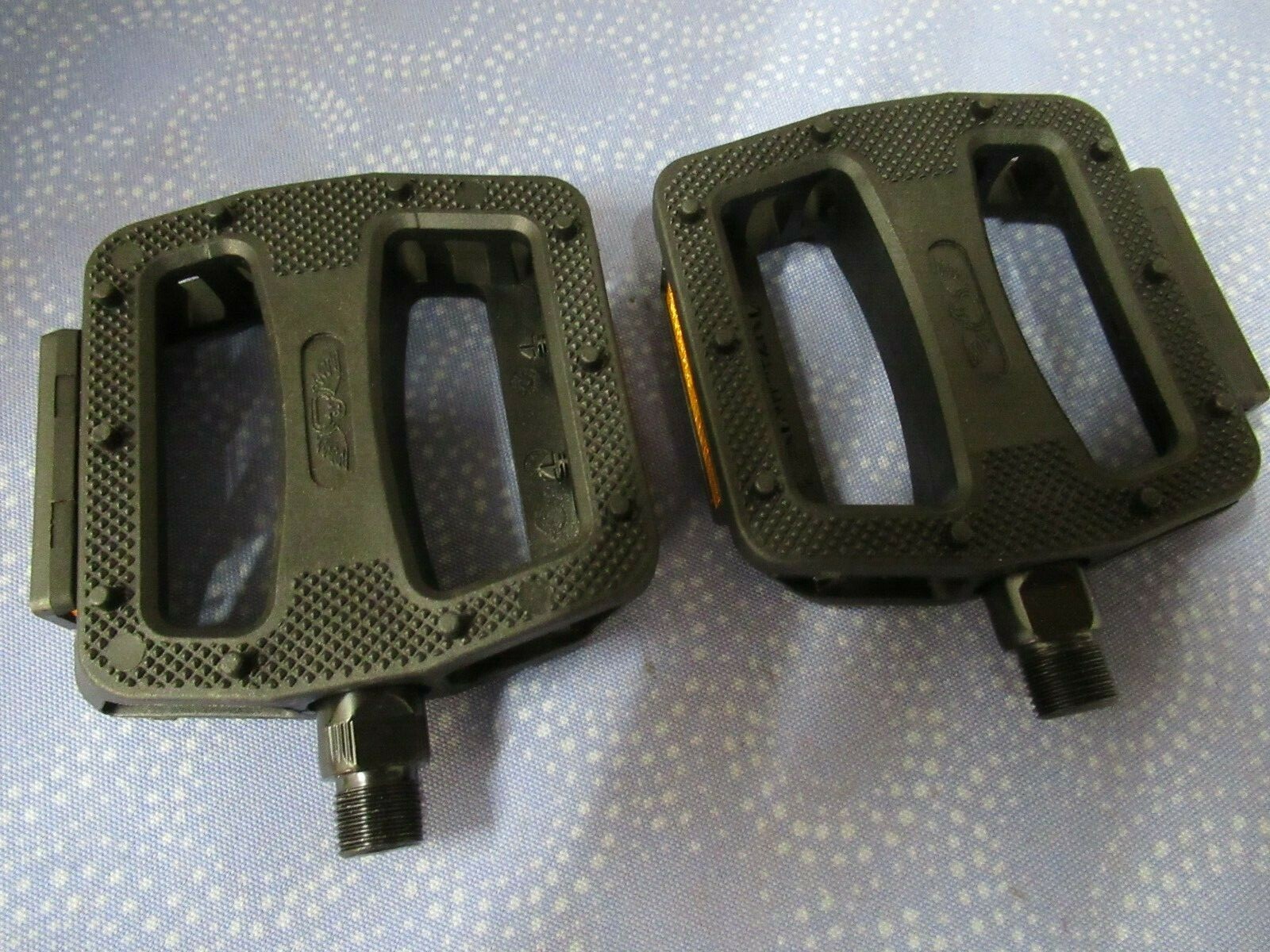 SE Bikes / Racing 12 O’Clock Black Nylon 9/16″ Bike Pedal Set Fit Universal- New