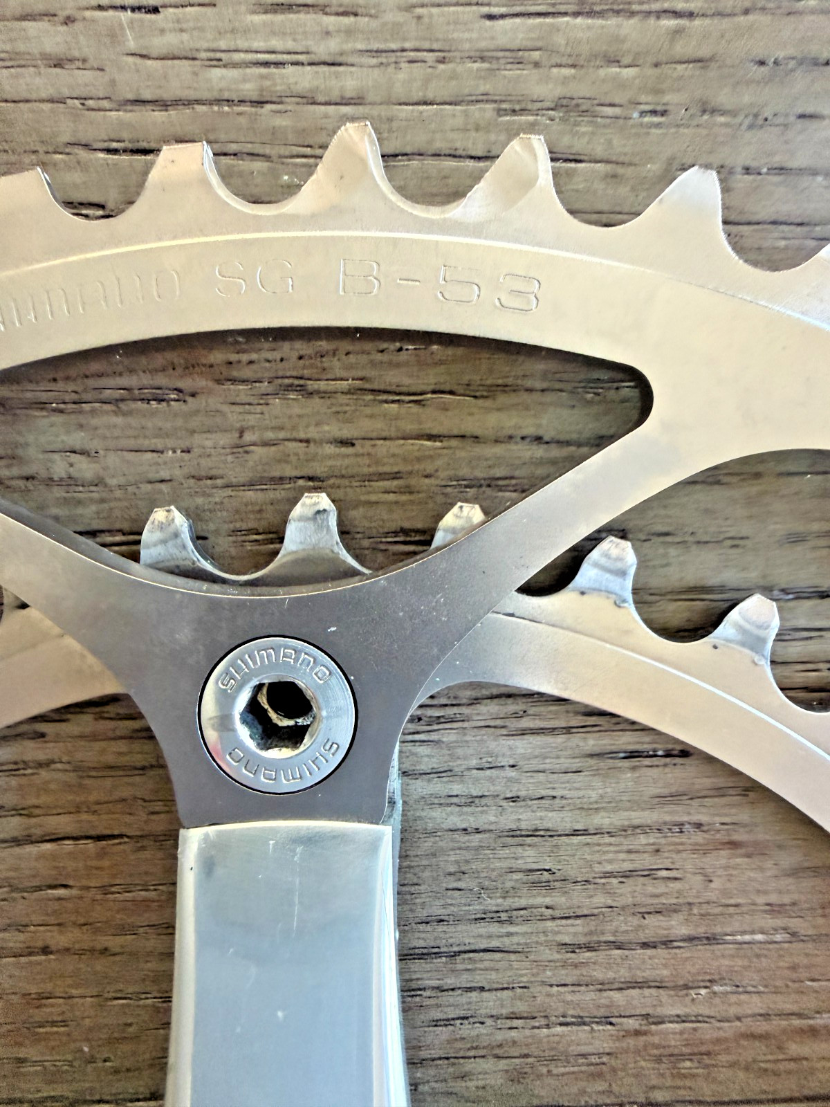 Shimano Dura Ace crankset FC-7700, 172.5mm, with chainrings 53/39t
