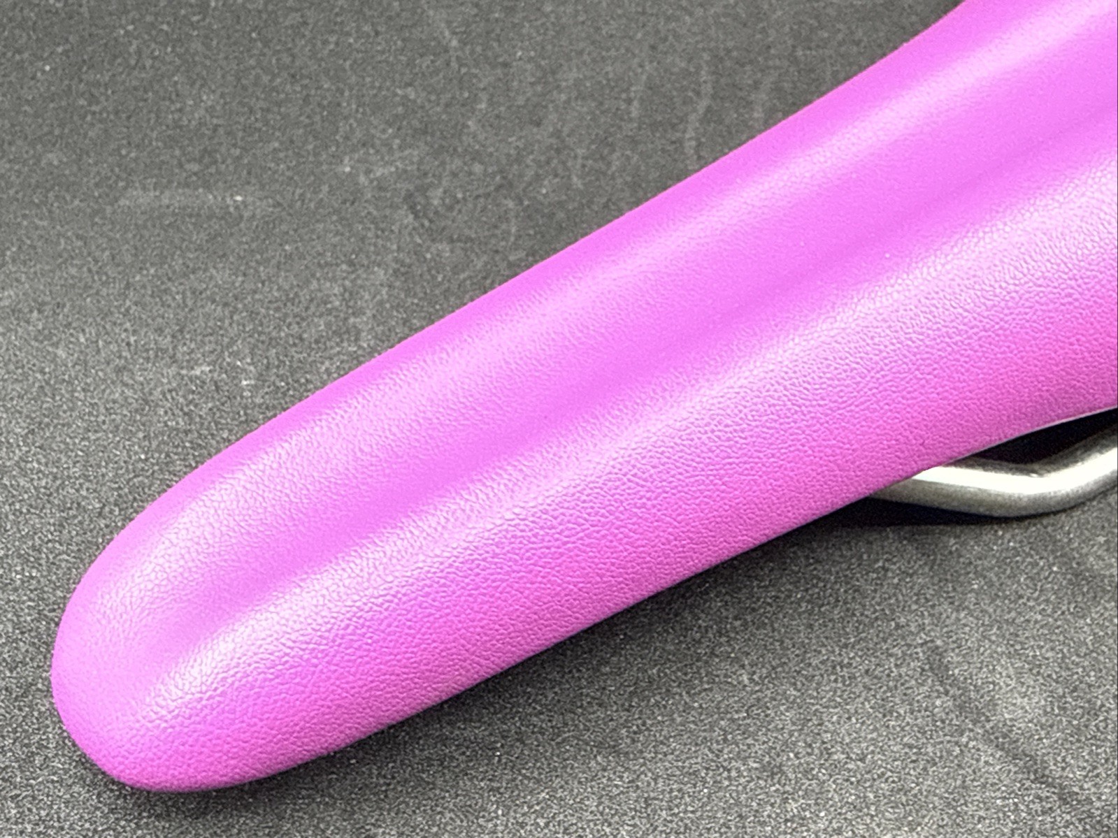 fi:zi’k Arione VS TEST Purple 132mm K:ium Rail Saddle EXCELLENT USED