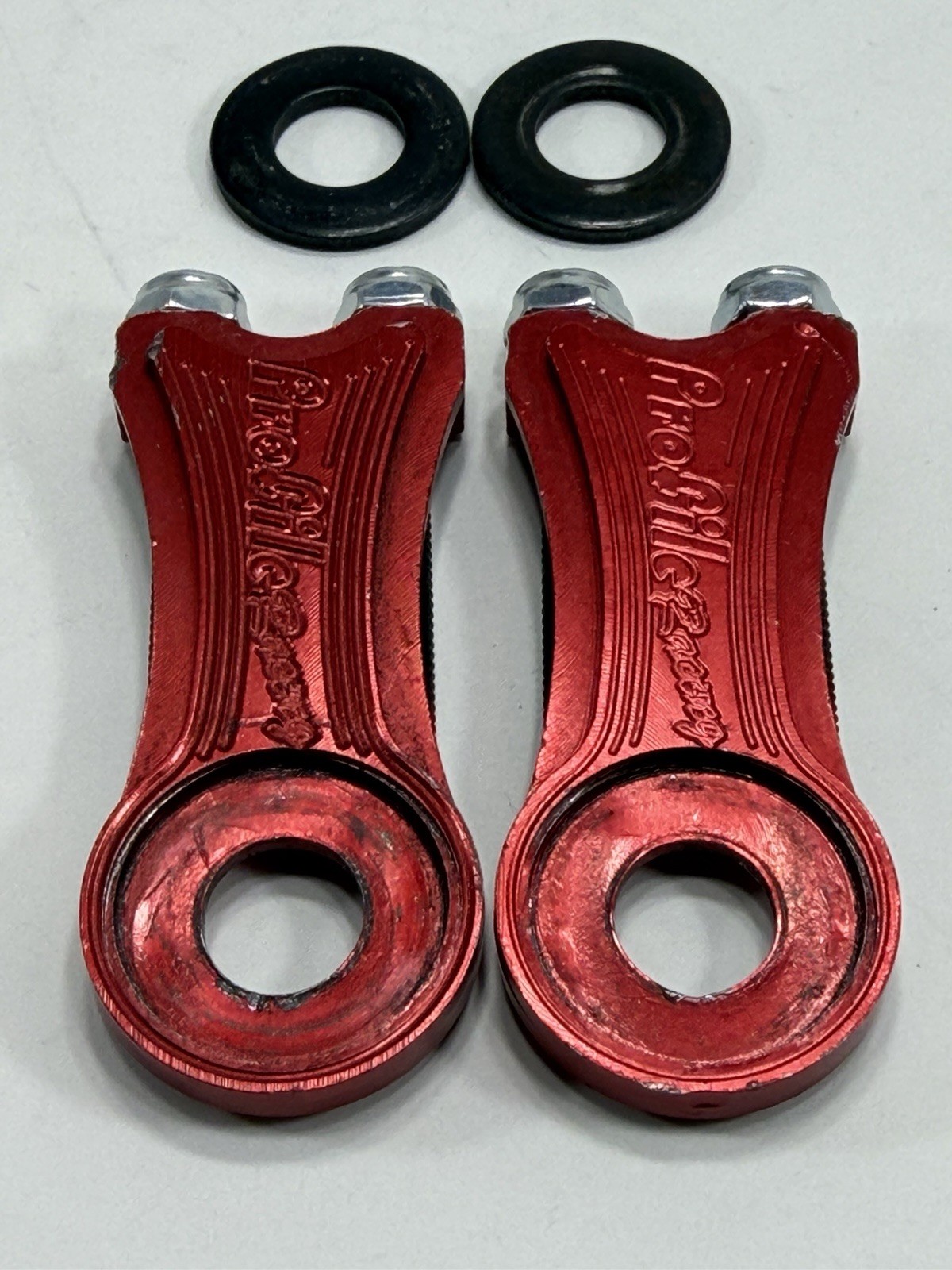 Profile Racing BMX Anodized Red Chain Tensioner Set 3/8″ Axle Mid School USA
