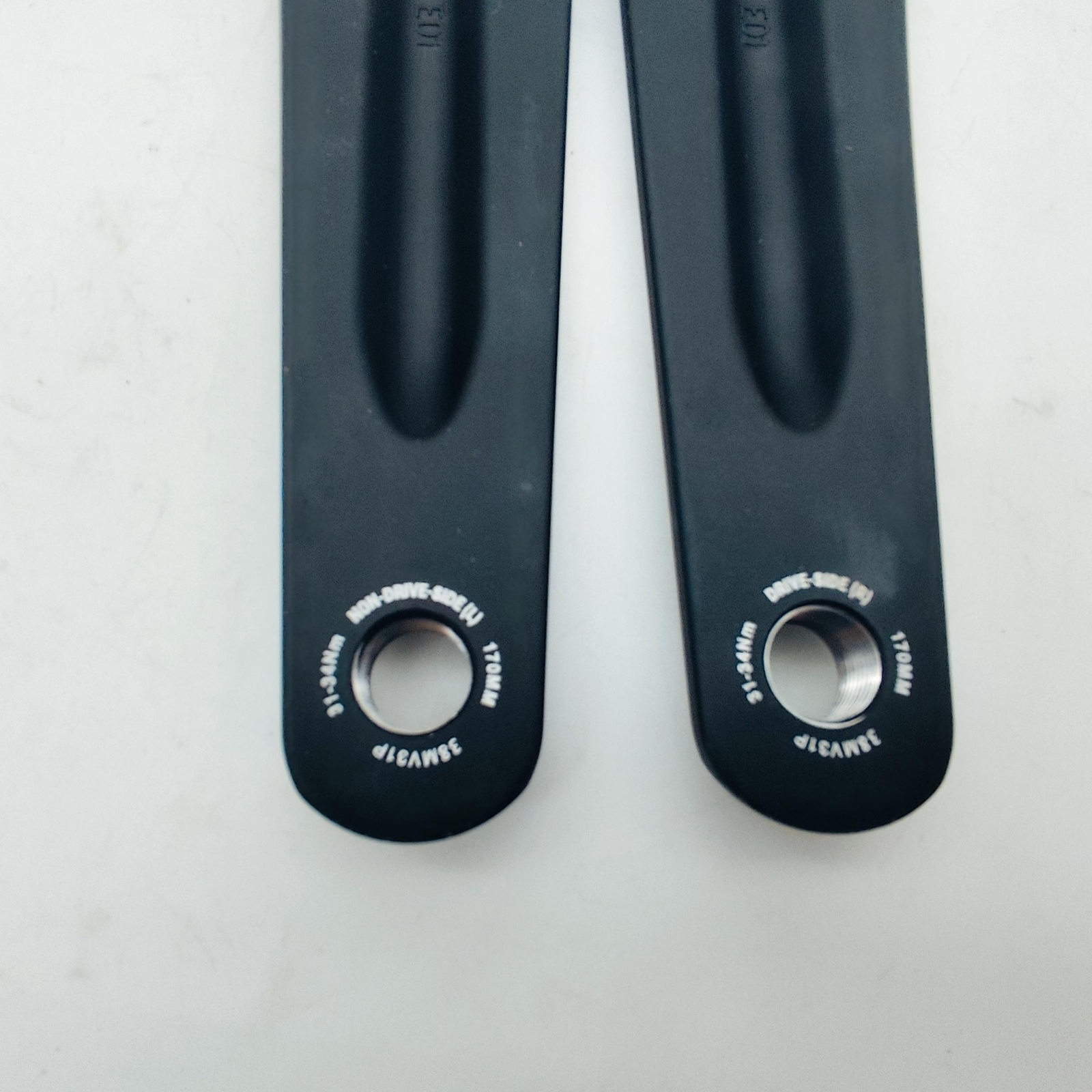 e*thirteen e*13 Crank Arm Set with Self Extractor- 165mm EBIKE BOSCH ISIS Spec