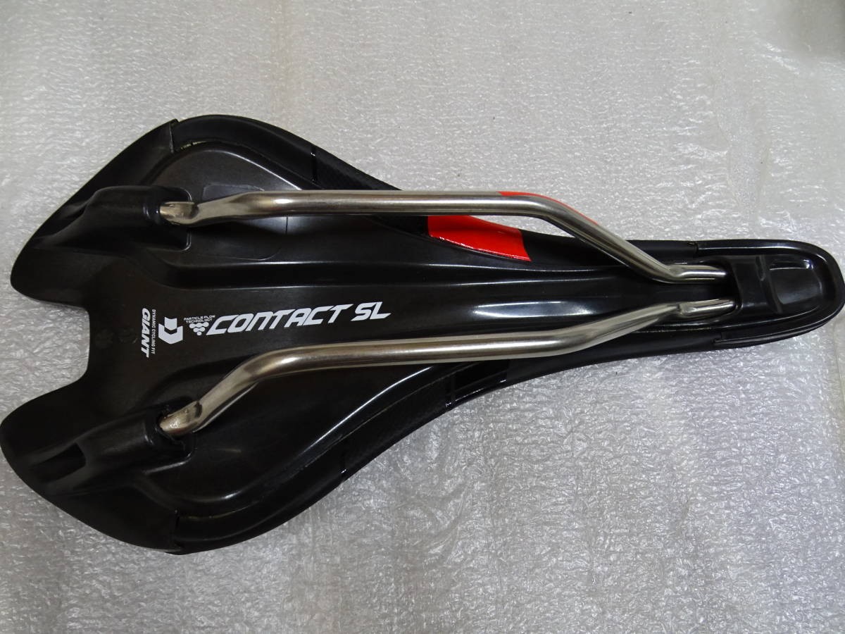 NEW GIANT CONTACT FORWARD SADDLE SST RAILS 275x128mm 221g BLACK ROADBIKE CYCLING