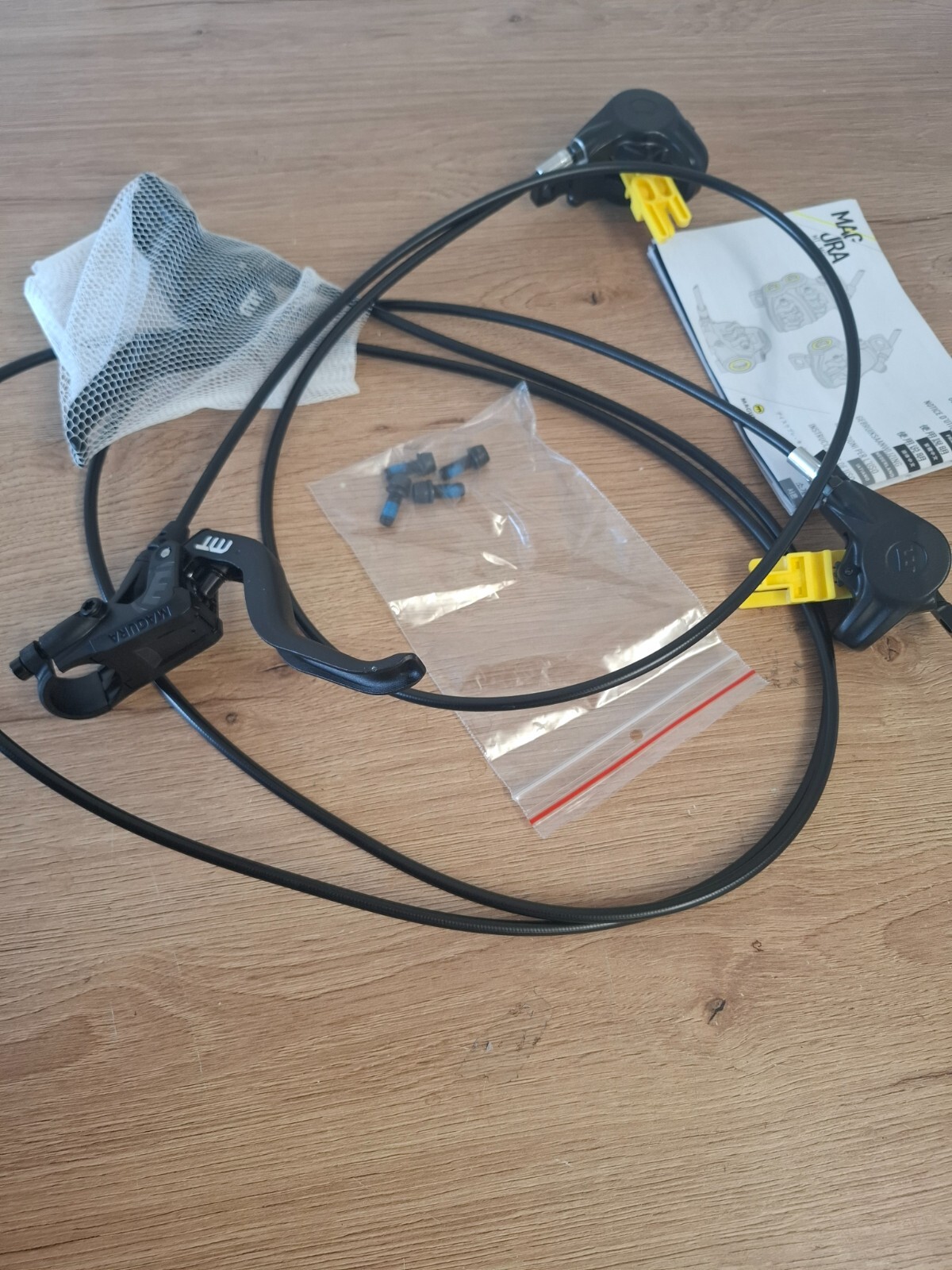 MAGURA MT4 Hydraulic Disc Brake Set – Front & Rear – 1000 / 2000 mm MTB