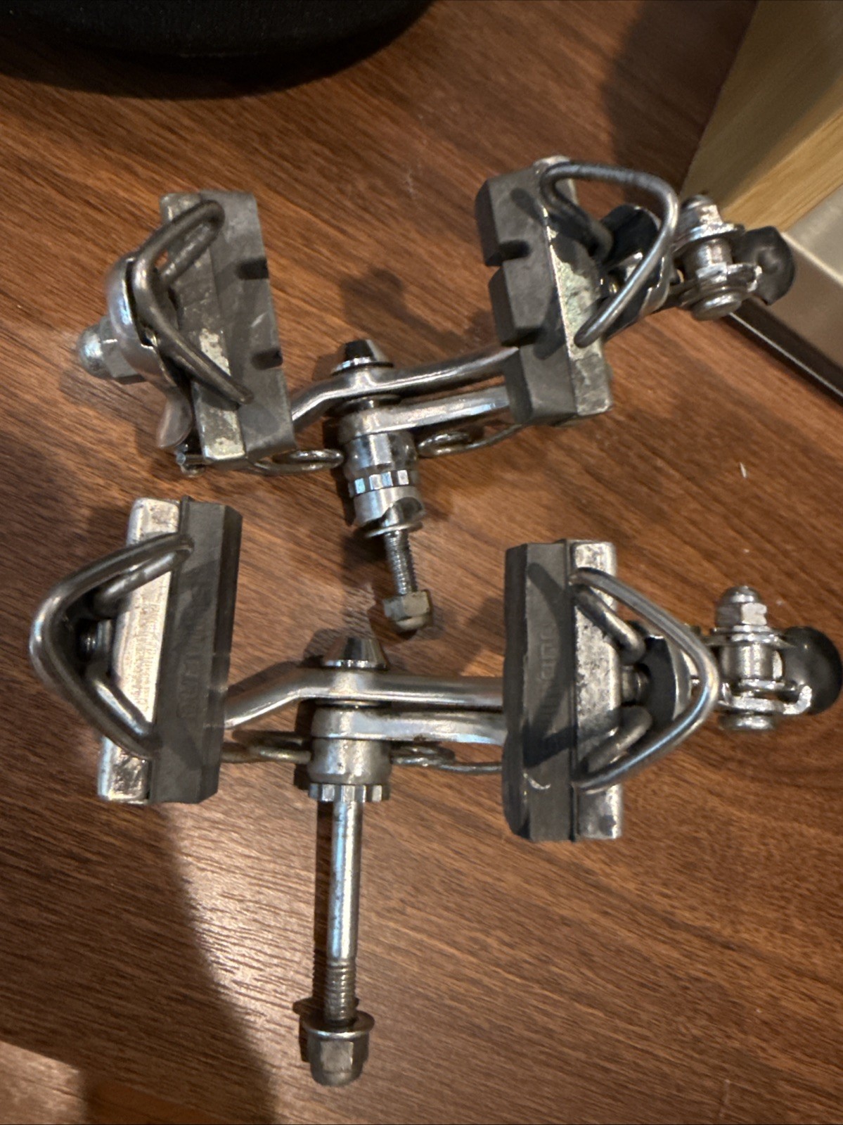 Shimano 600 Arabesque Vintage Bike Brake Calipers – MADE IN JAPAN – Used