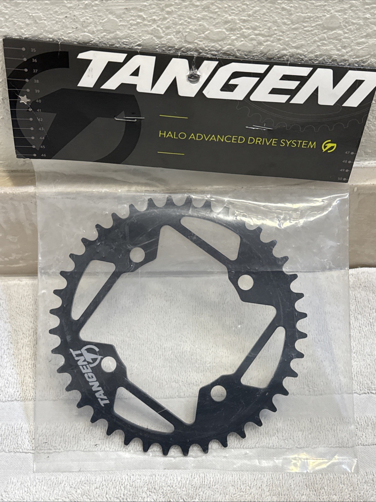 Tangent Halo 40T Chainring – 4-bolt – 104BCD – Black [spu]