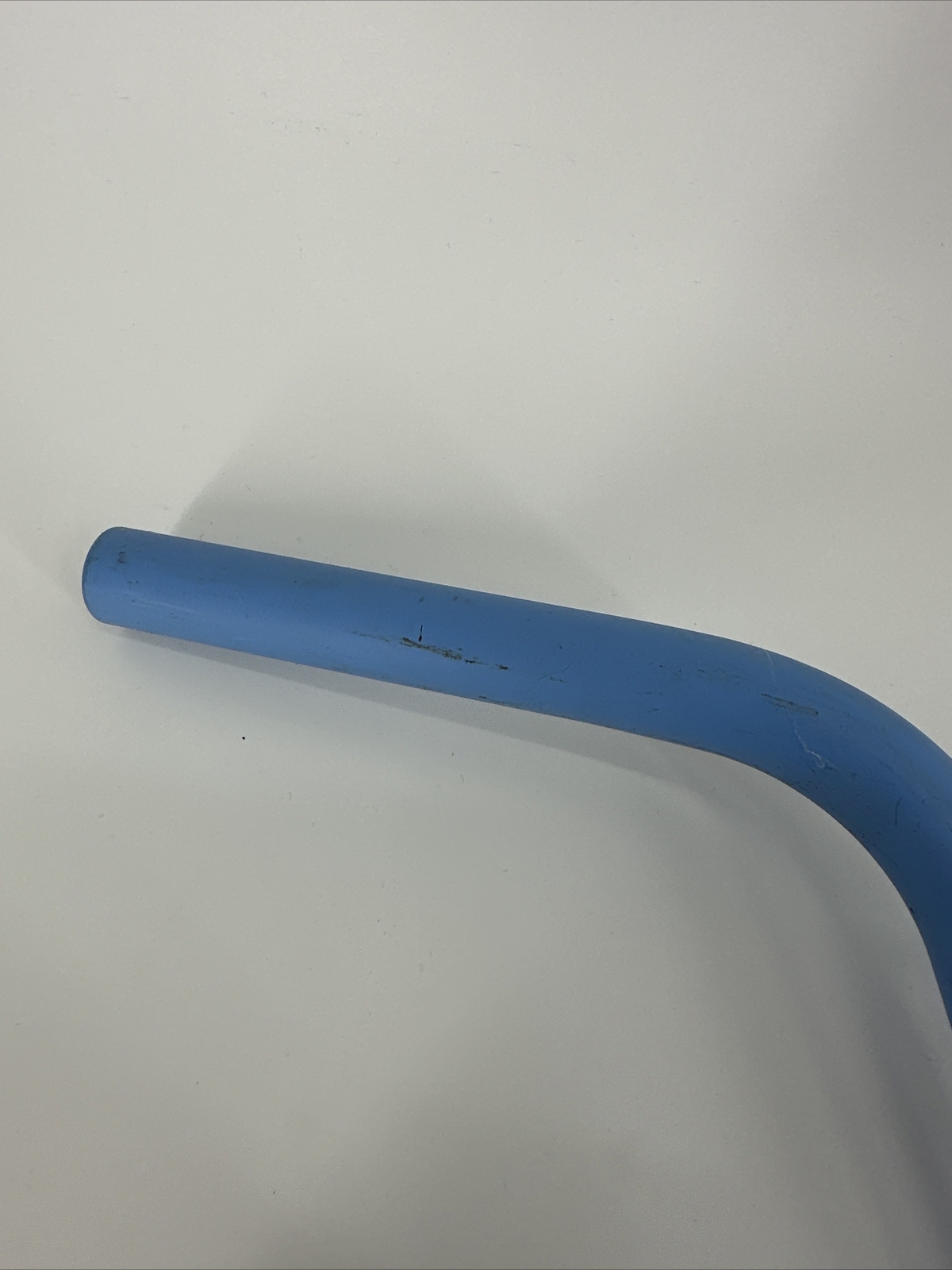 The ProClaimer Retro Old School BMX Bike Handlebars 24″ Length 7″ Rise Blue