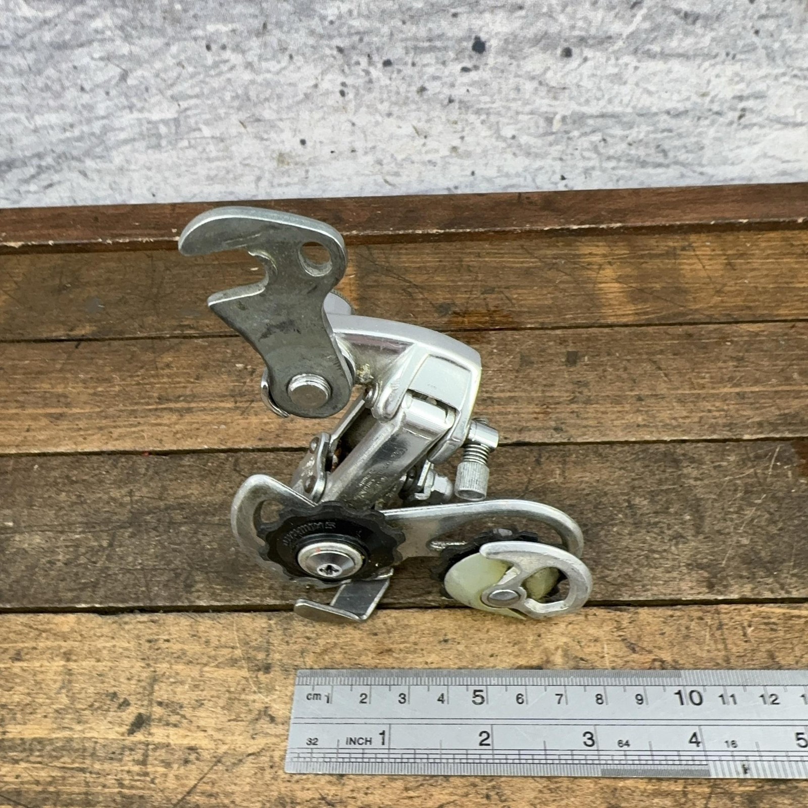 Vintage Shimano 600 Arabesque Rear Derailleur Short Cage Hanger Silver Japan