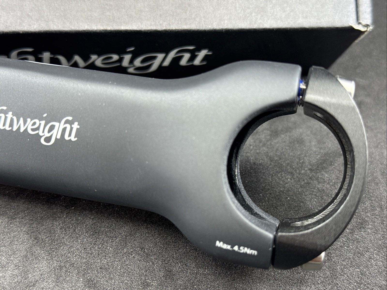 Lightweight GERMANY Bügelhalter 130mm Carbon Fiber 1-1/8″ Stem