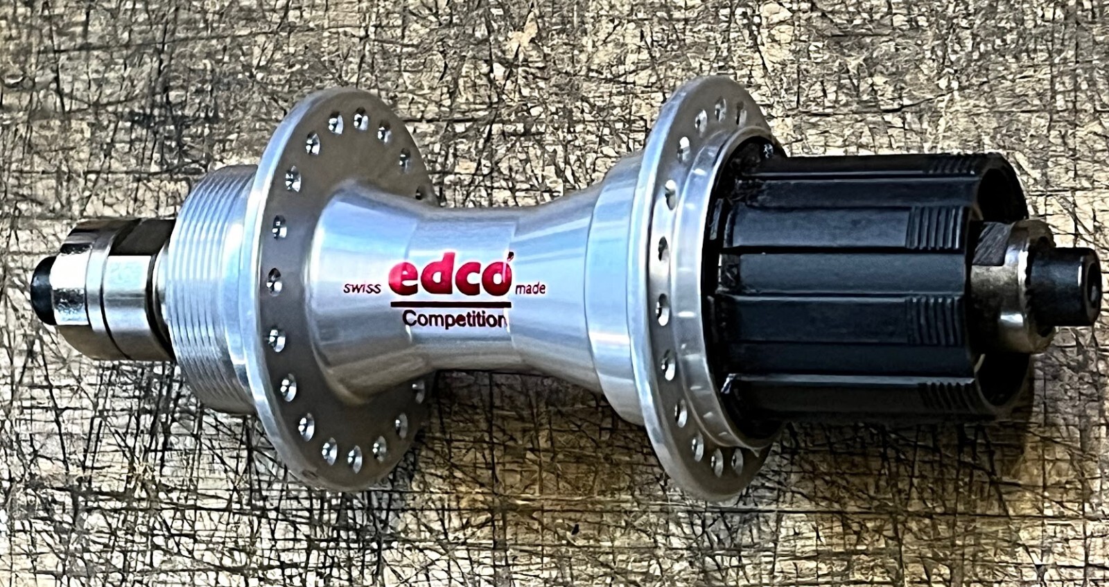 EDCO Competition made in Switzerland 140mm – 7 Speed Only – 40 Hole – MINT