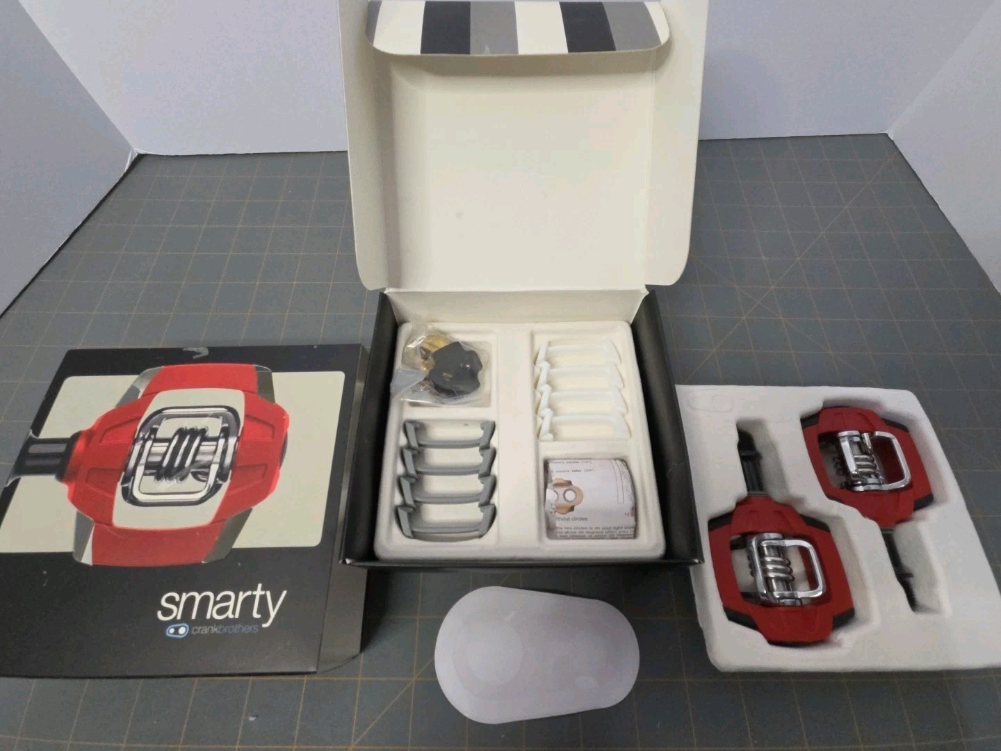 Crankbrothers Smarty Pedals MTB/XC /Road Clipless 4-Sided Entry 9/16″ 292g NIB