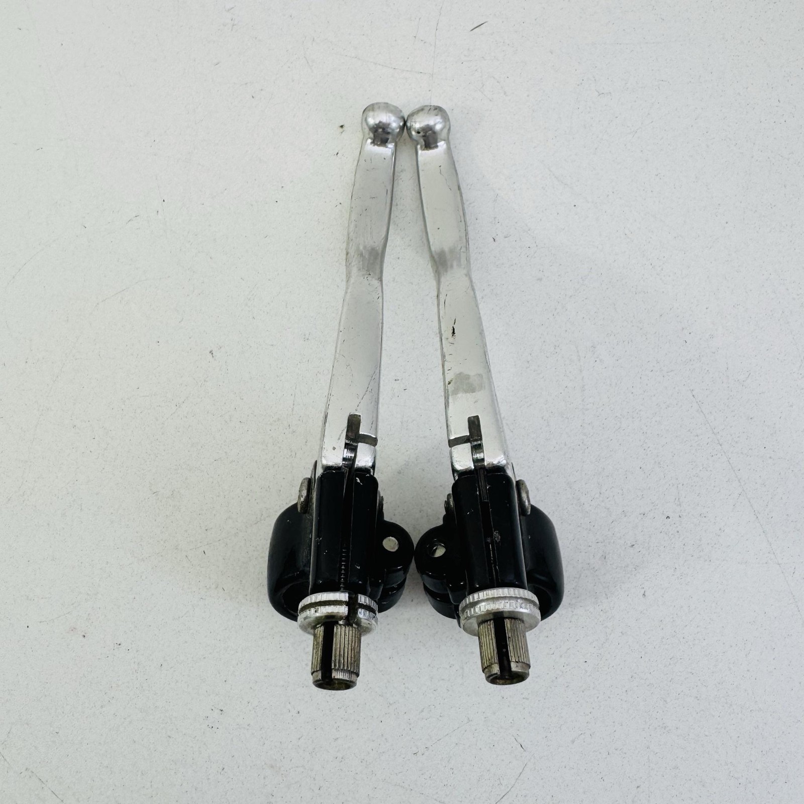 Vintage Chang Star Brake Levers Pair 22.2mm 4-Finger Black BMX Cruiser A40