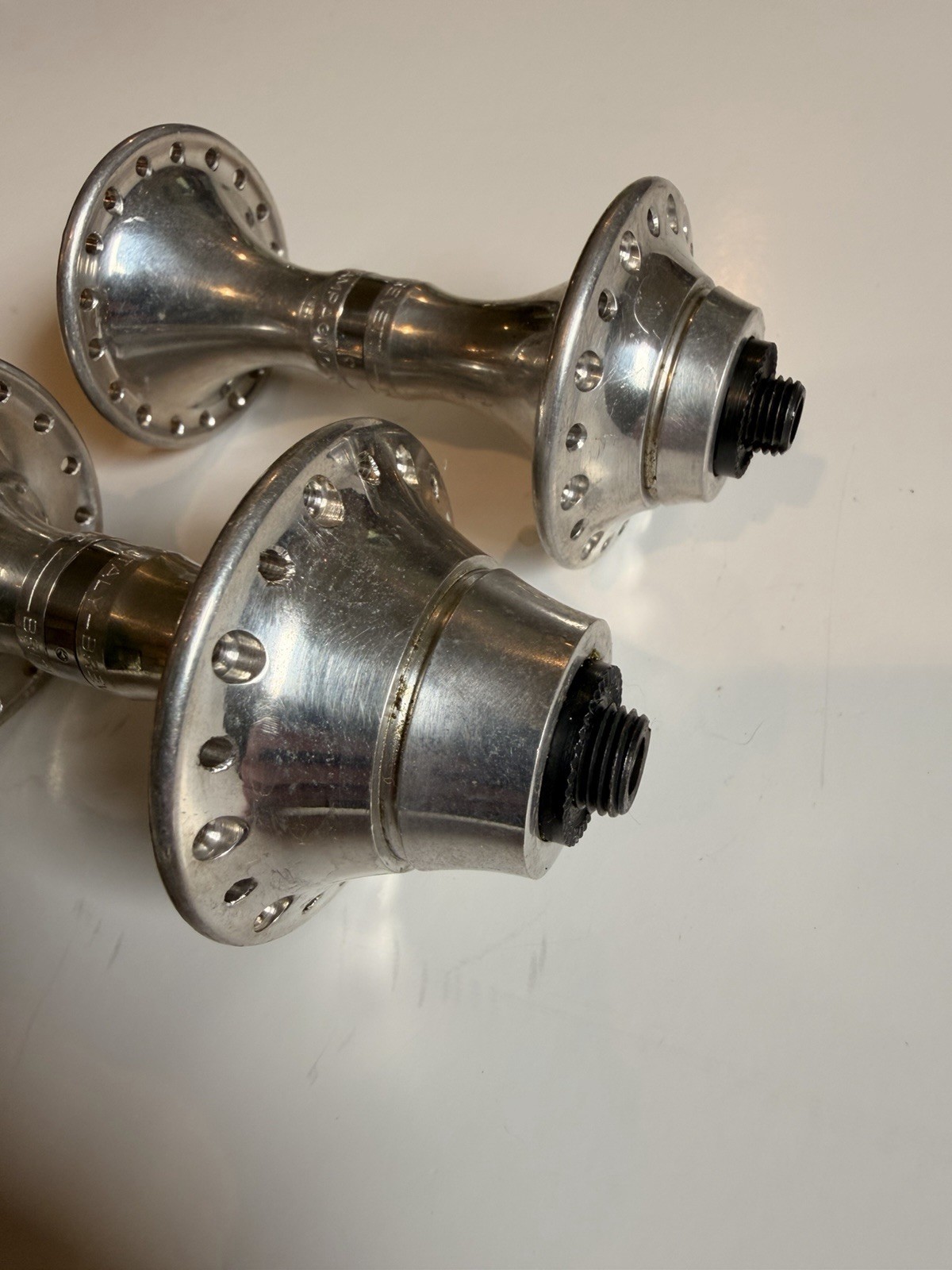 Vintage Campagnolo C-Record Hubset – 36H – 126/100 mm- NOS