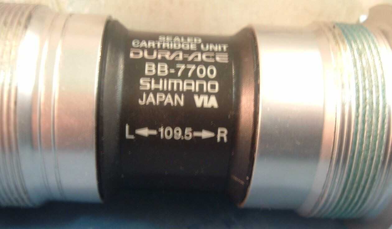 Shimano Dura Ace BB-7700 Sealed Cartridge NEW Bottom Bracket-70×109.5MM-’08 -NIB