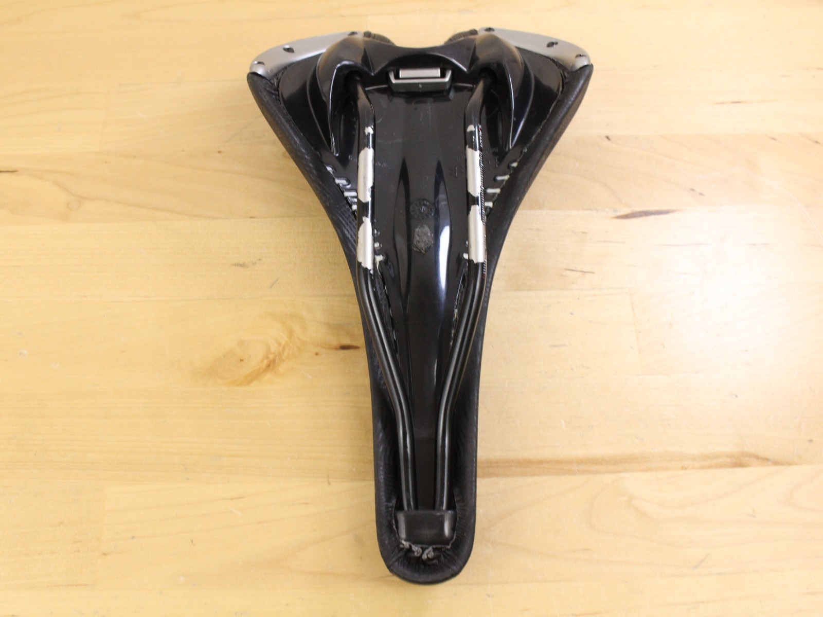 Fizik Vesta Women’s 150mm Road MTB Gravel Seat Saddle Black Performance