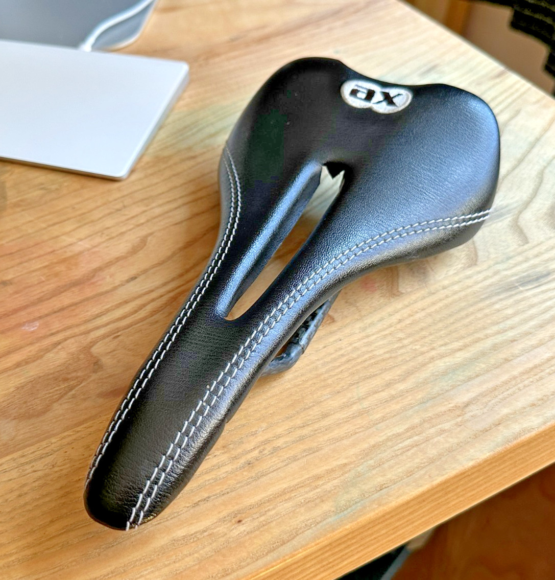 AX-Lightness Leaf Plus 3K Saddle Carbon Fiber Road Bike Ultra Light