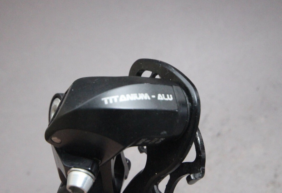 Tiso Sereo 130 Titanium Rear Derailleur / 164g / Black / 10sp / 2008