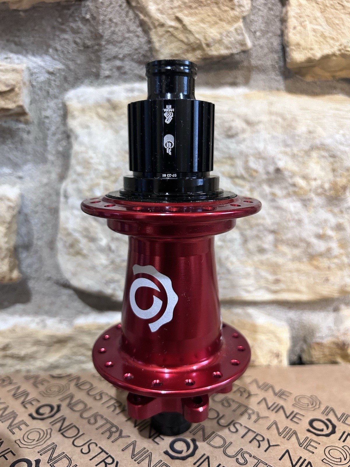 NEW Industry 9 Hydra Classic Rear Hub Boost 12×148 6-bolt 32h Micro-Spline