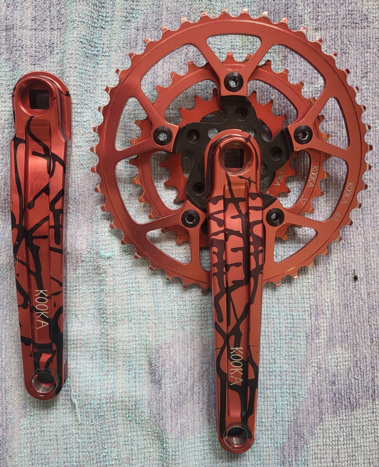 Kooka Vintage Crankset Triple 44/32/22 Red with Black, 175mm Square Taper