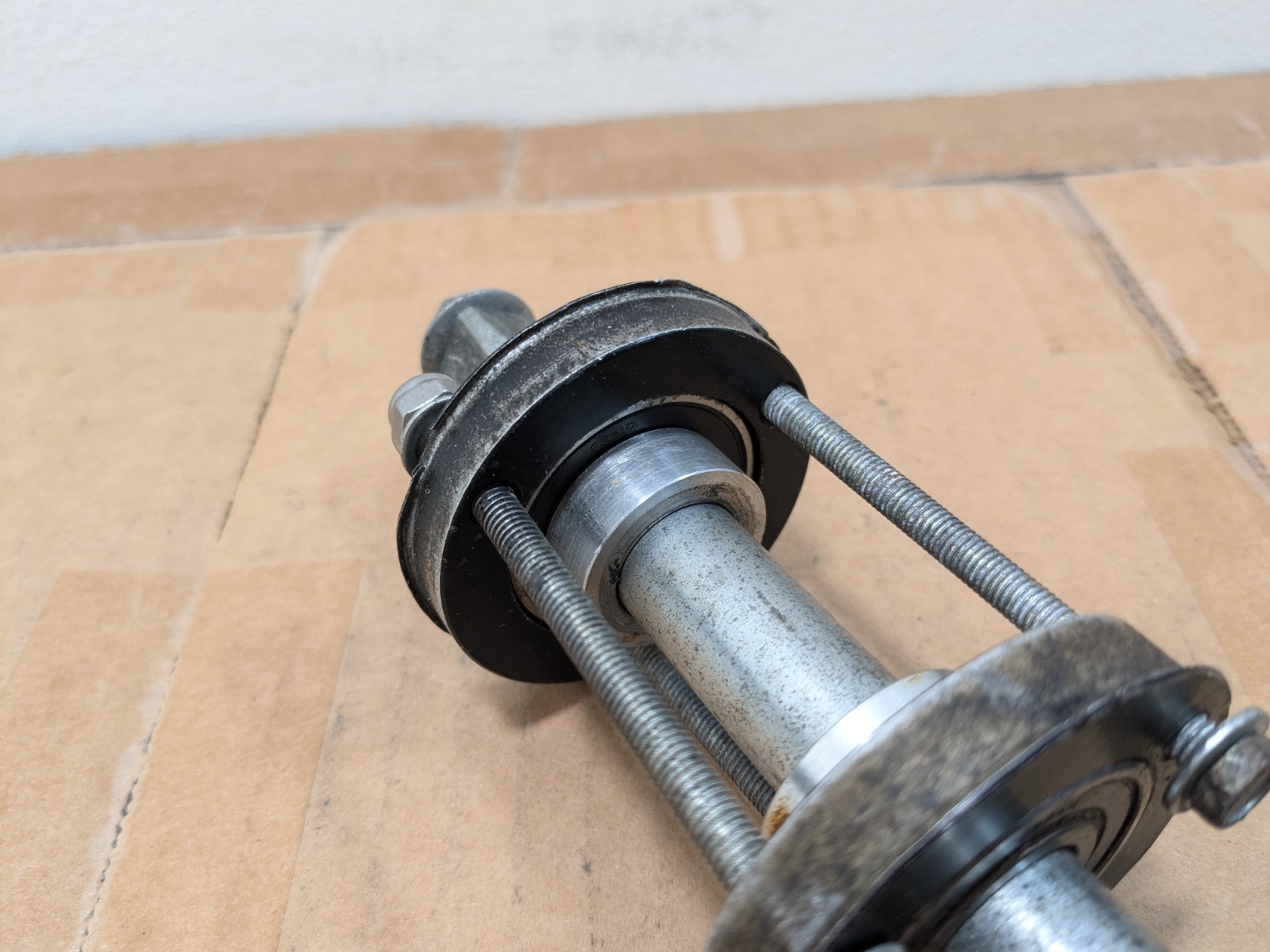Bullseye BallBracket bottom bracket black Original 1980s vintage BMX