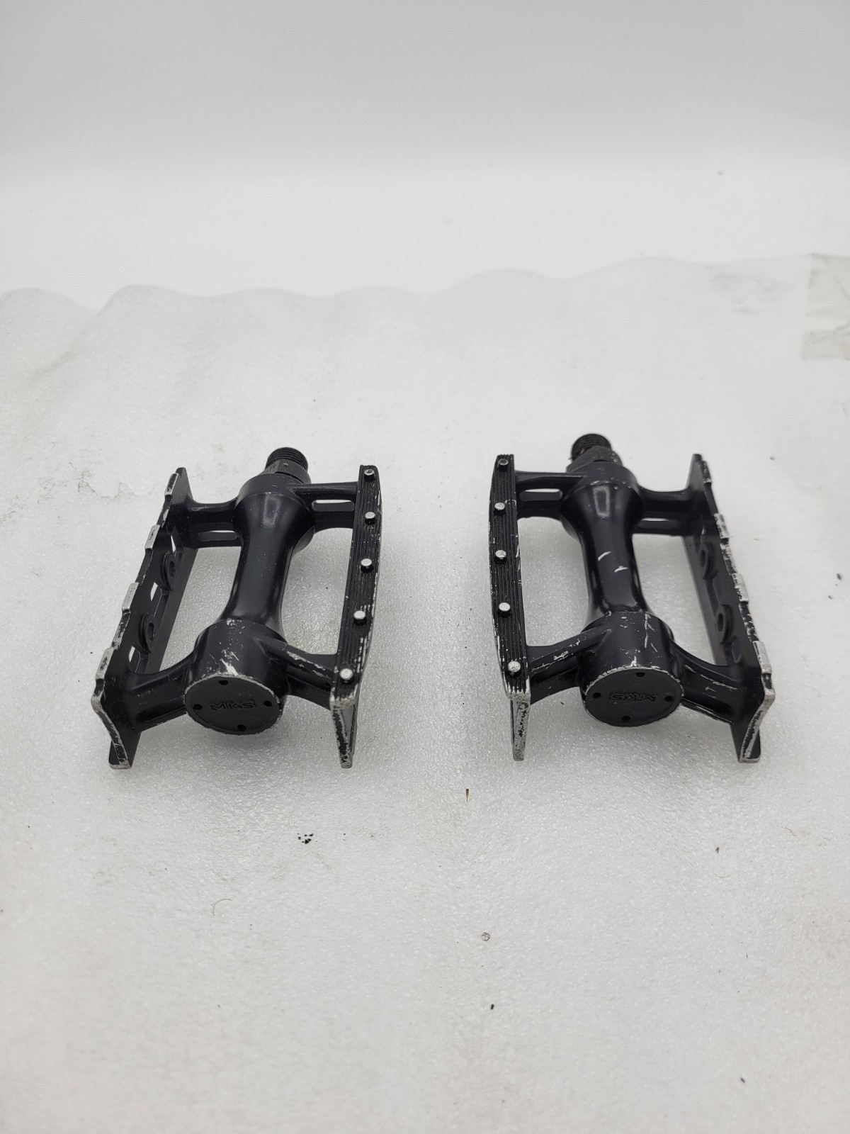 MKS AR-5 BICYCLE PLATFORM PEDALS 9/16 INCH BLACK