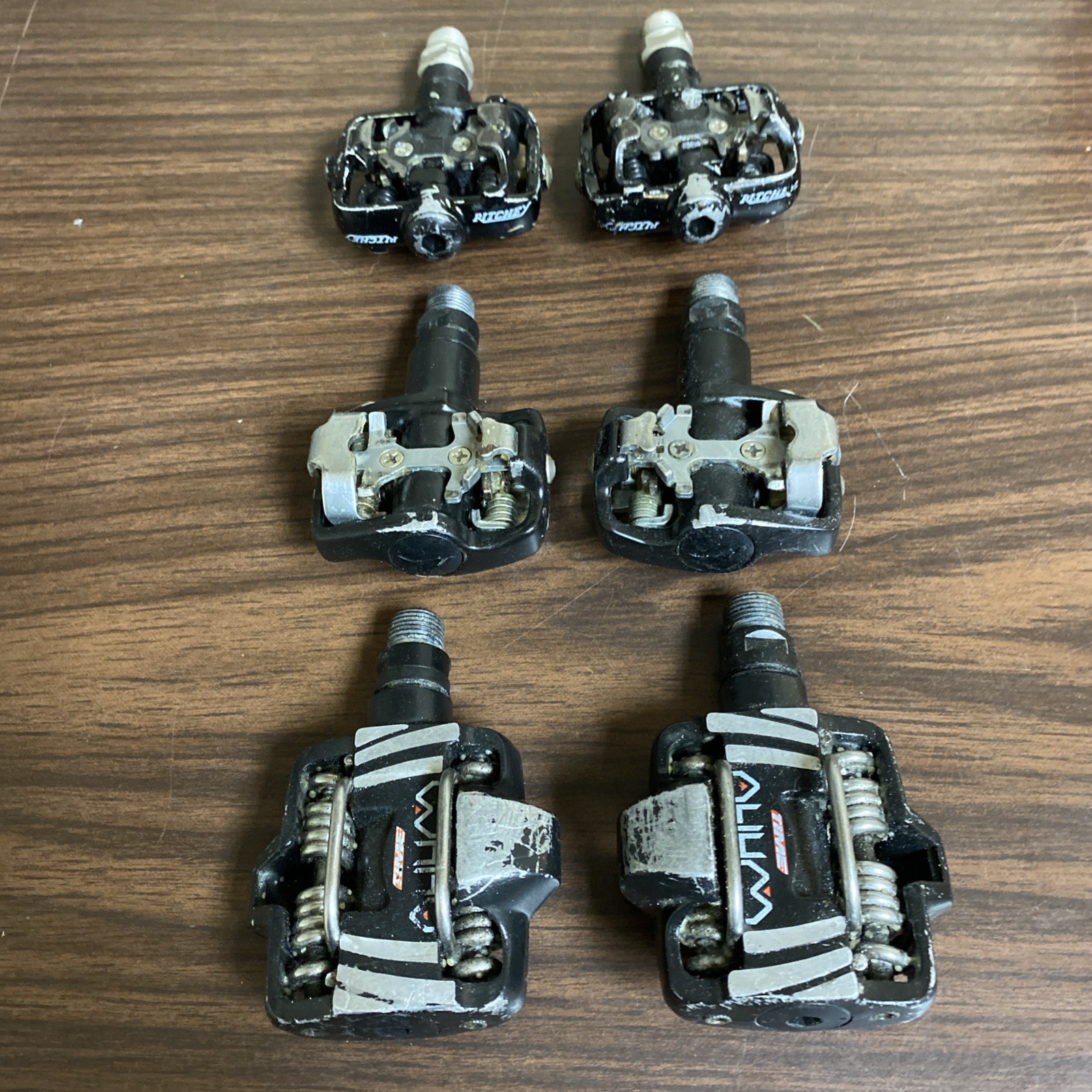 Time ATAC Alium Pedals Black RITCHEY vintage MTB USED LOT MISC CLEATS