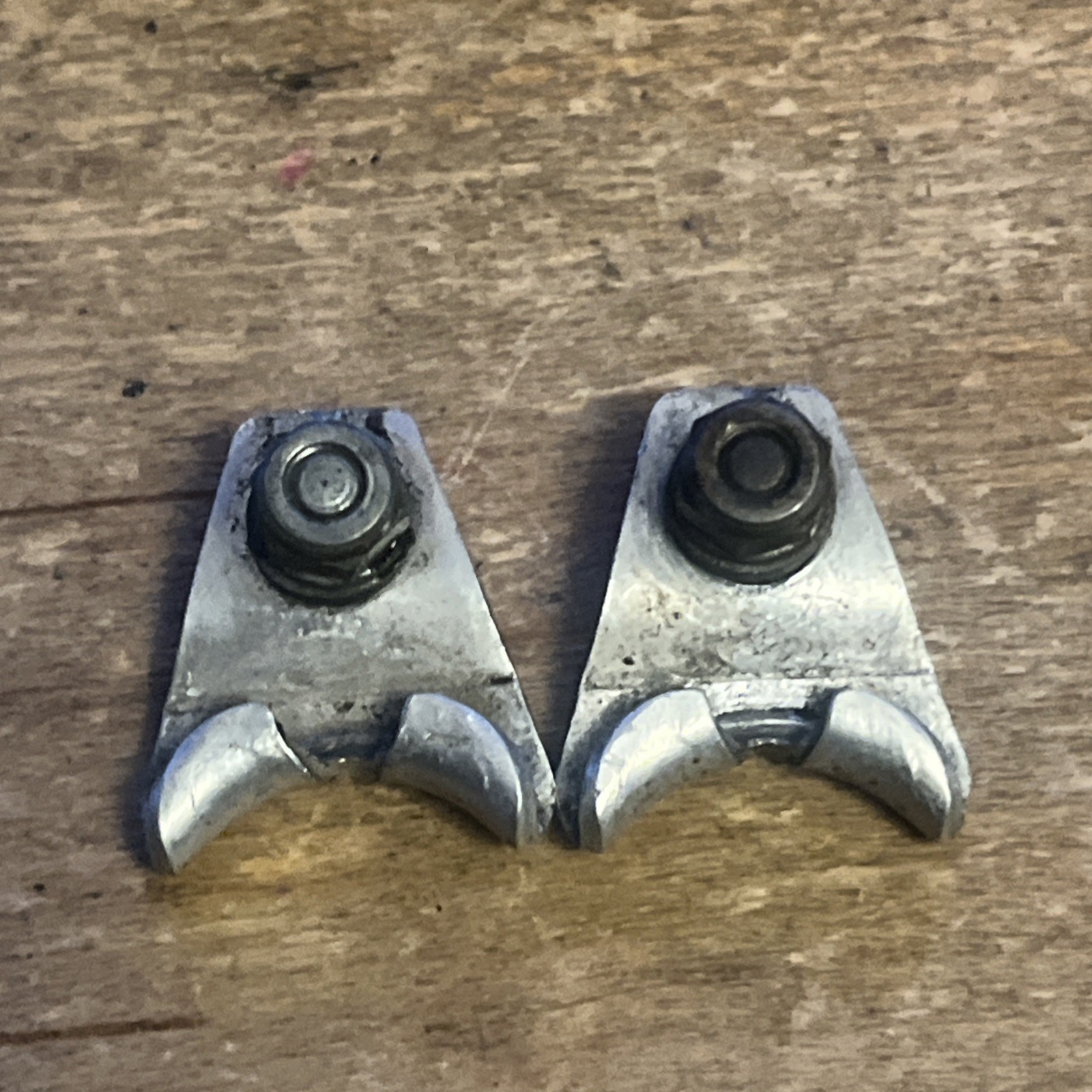 Vintage Weinmann 610/750 Vainqueur 999 Center Pull Brake Calipers + Hangers