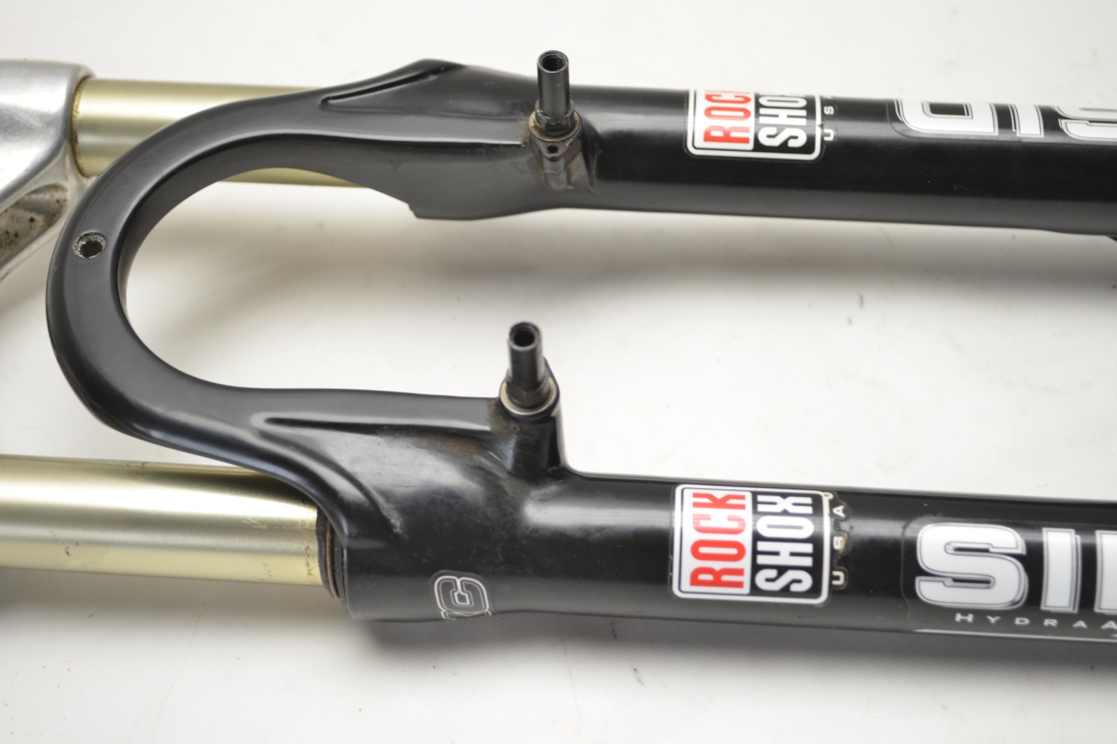 ROCK SHOX SID HYDRA AIR XC 1 1/8″ THREADLESS 26″ WHEEL BICYCLE FORK 180 MM STEER