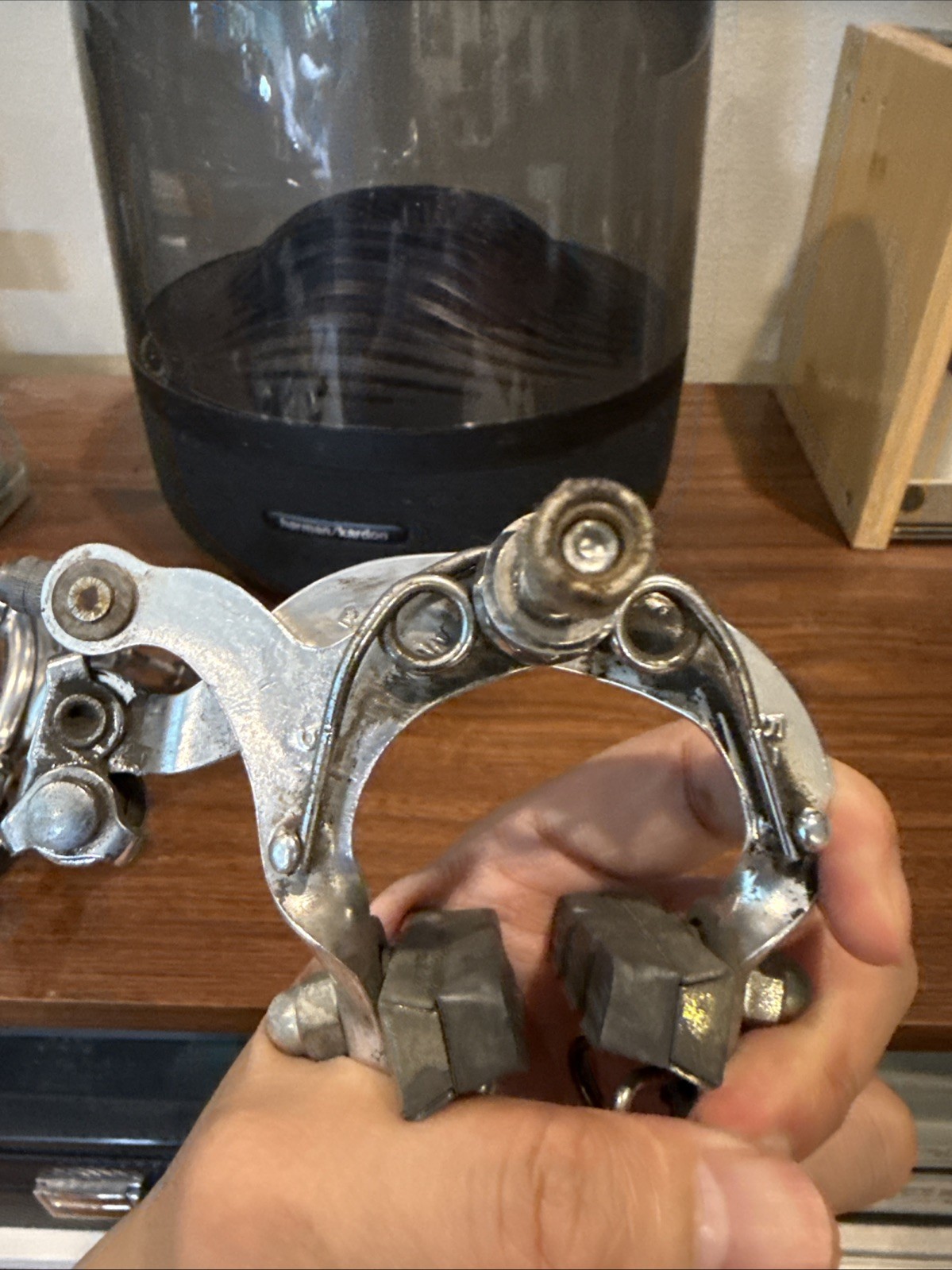 Shimano 600 Arabesque Vintage Bike Brake Calipers – MADE IN JAPAN – Used