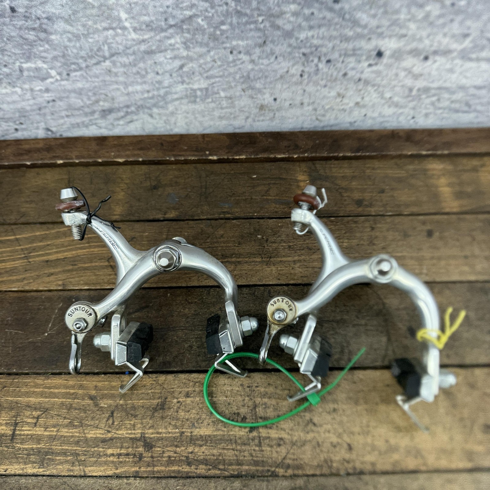 Vintage Suntour Superbe Caliper Brakes Set Silver Nut Road Bike Side Pull Japan