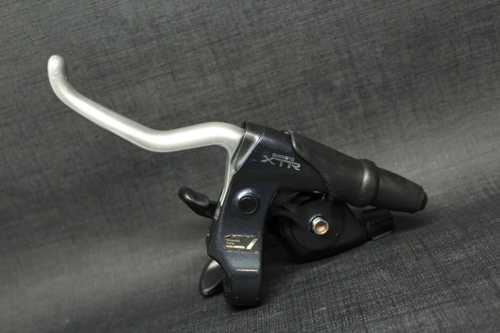Vintage Shimano XTR ST-M900 STI 3 Speed Shifter Brake Lever Mountain Bike Triple