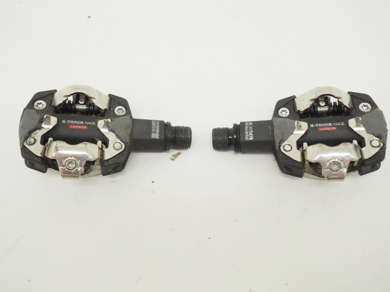 LOOK X-Track Race Carbon Mountain Bike Pedals Black w/o Cleats *Good*