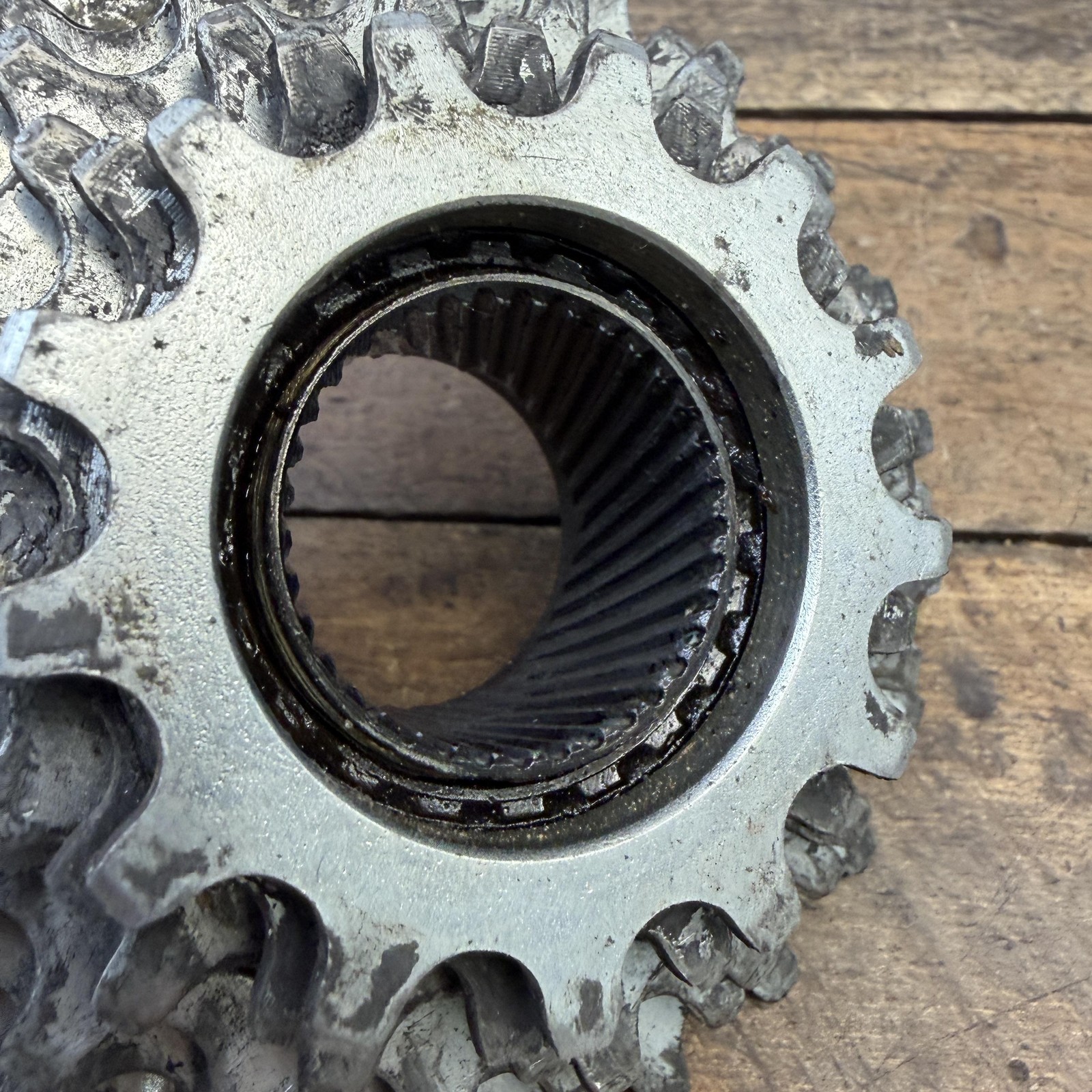 Vintage Maillard HELICOMATIC 6 Speed 13-24T 24T Cogs Steel Road Bike