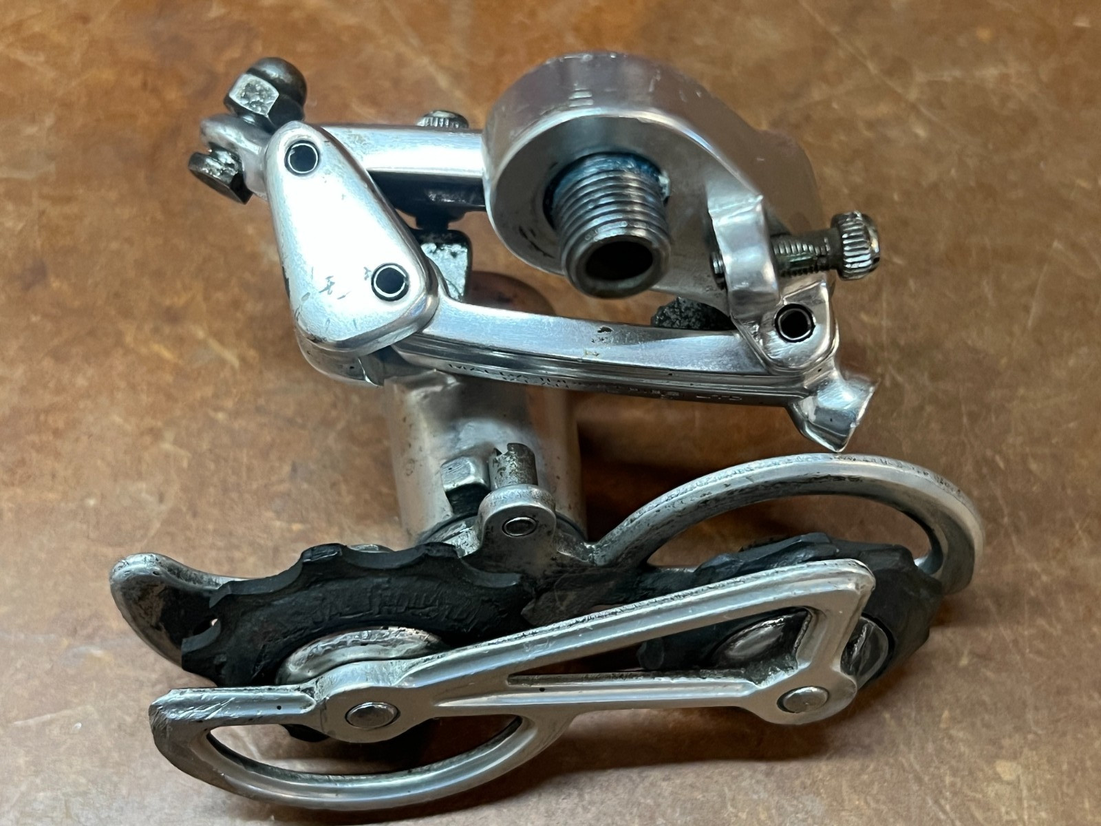 Vintage SunTour Cyclone Rear Derailleur , 5-7 Speed, Short Cage.