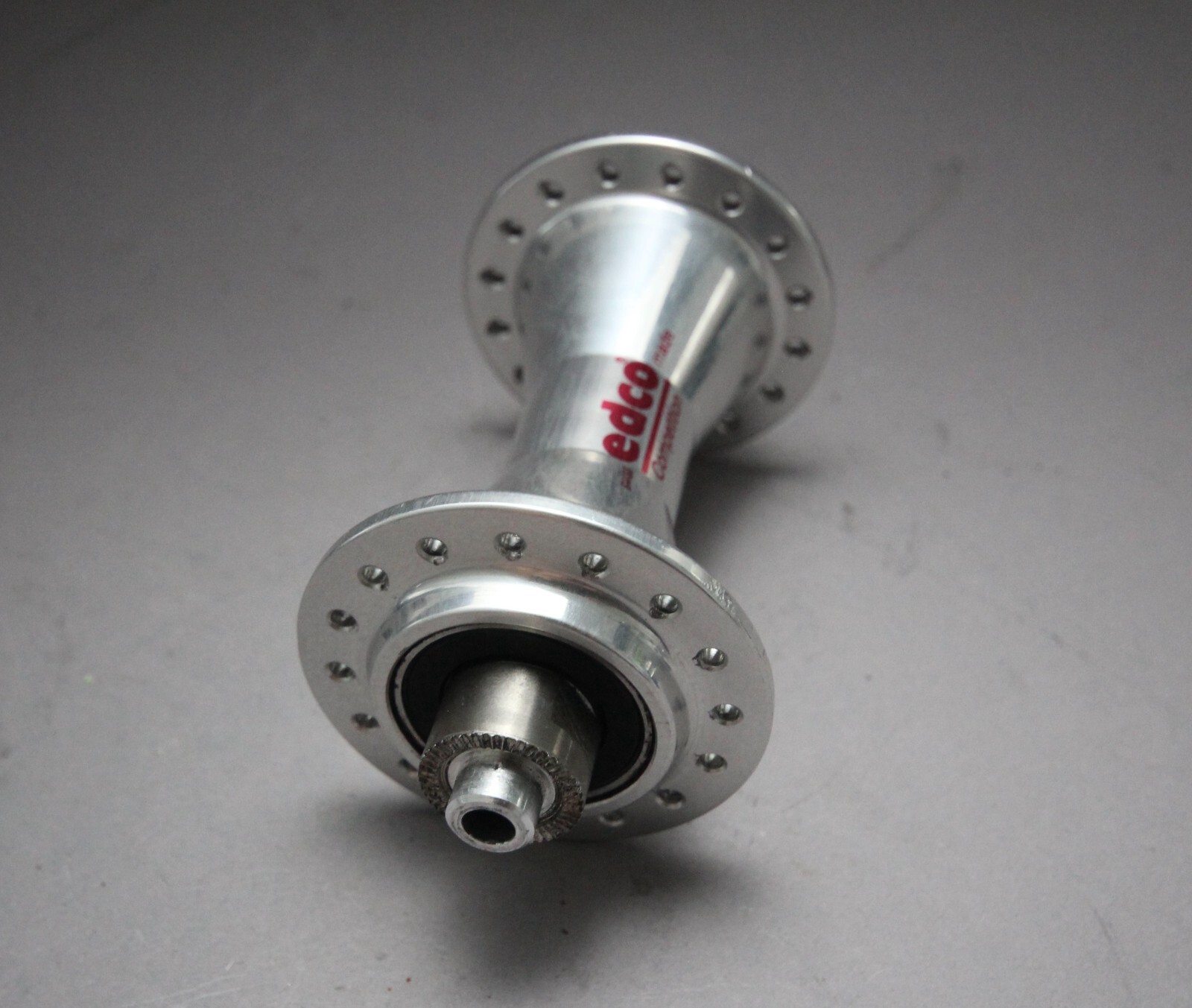 EDCO Competition Front Hub / Silver / 32 H / 197g / Nabe Swiss Made