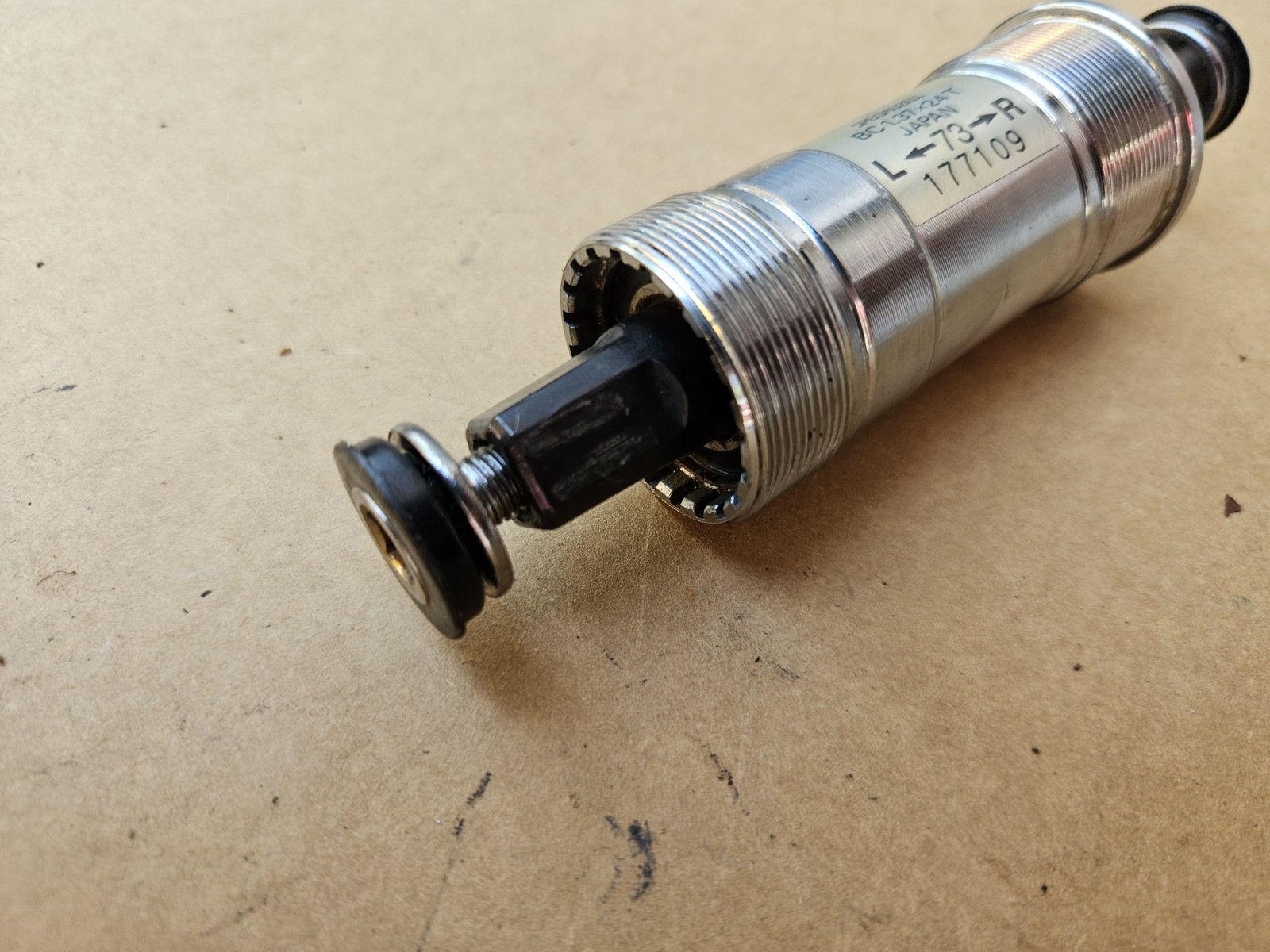 90s Specialized Sealed Cartridge Bottom Bracket 73mm Shell x 110mm Spindle
