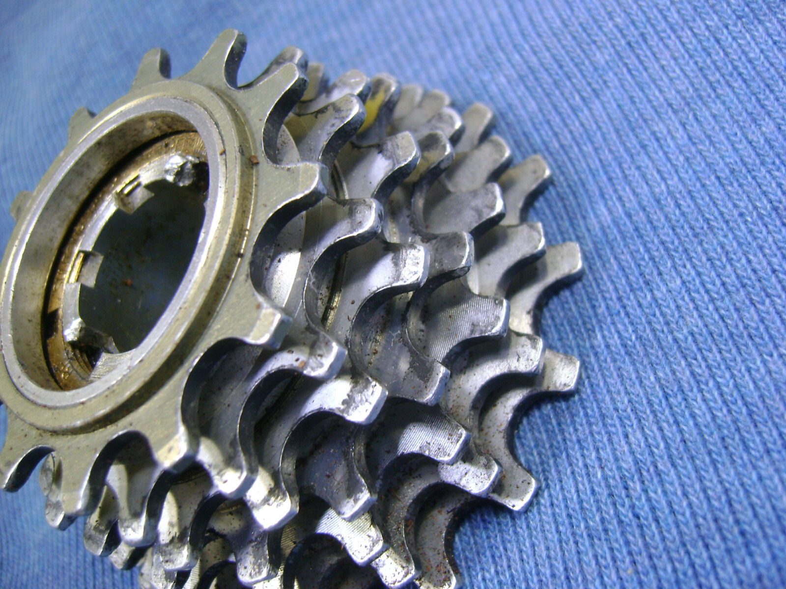 used SunTour Winner Micro-Lite Aluminum Pro 7 speed freewheel, 12-18 tooth, 170g