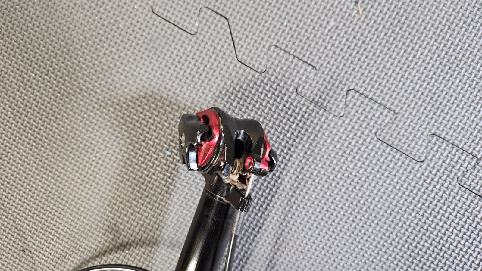Specialized Command Post Blacklite Dropper Seatpost 30.9mm 125mm Drop