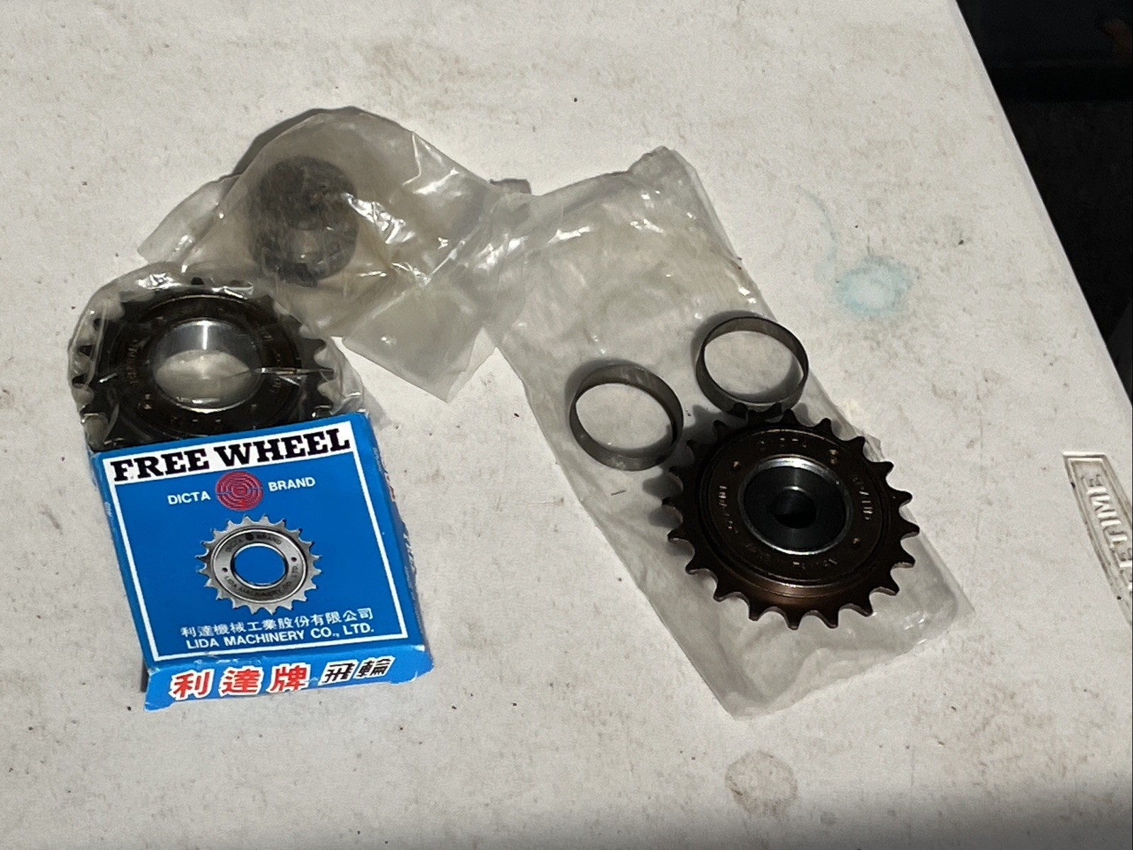 Two (2) 20 Tooth Dicta Freewheel Free Wheel 1/2” x 1/8” x 20T