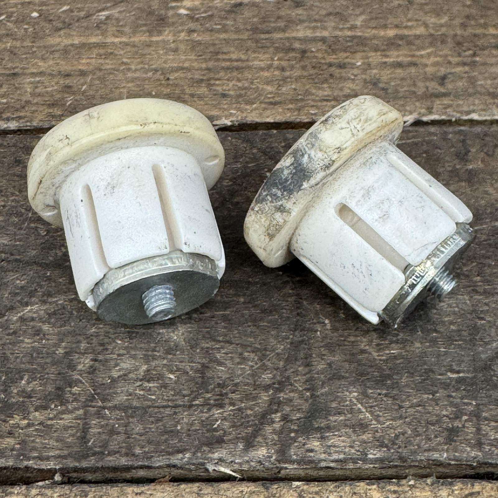 Vintage CatEye Model 300 White Handlebar Bar End Plugs Pair Japan MTB Road Bike