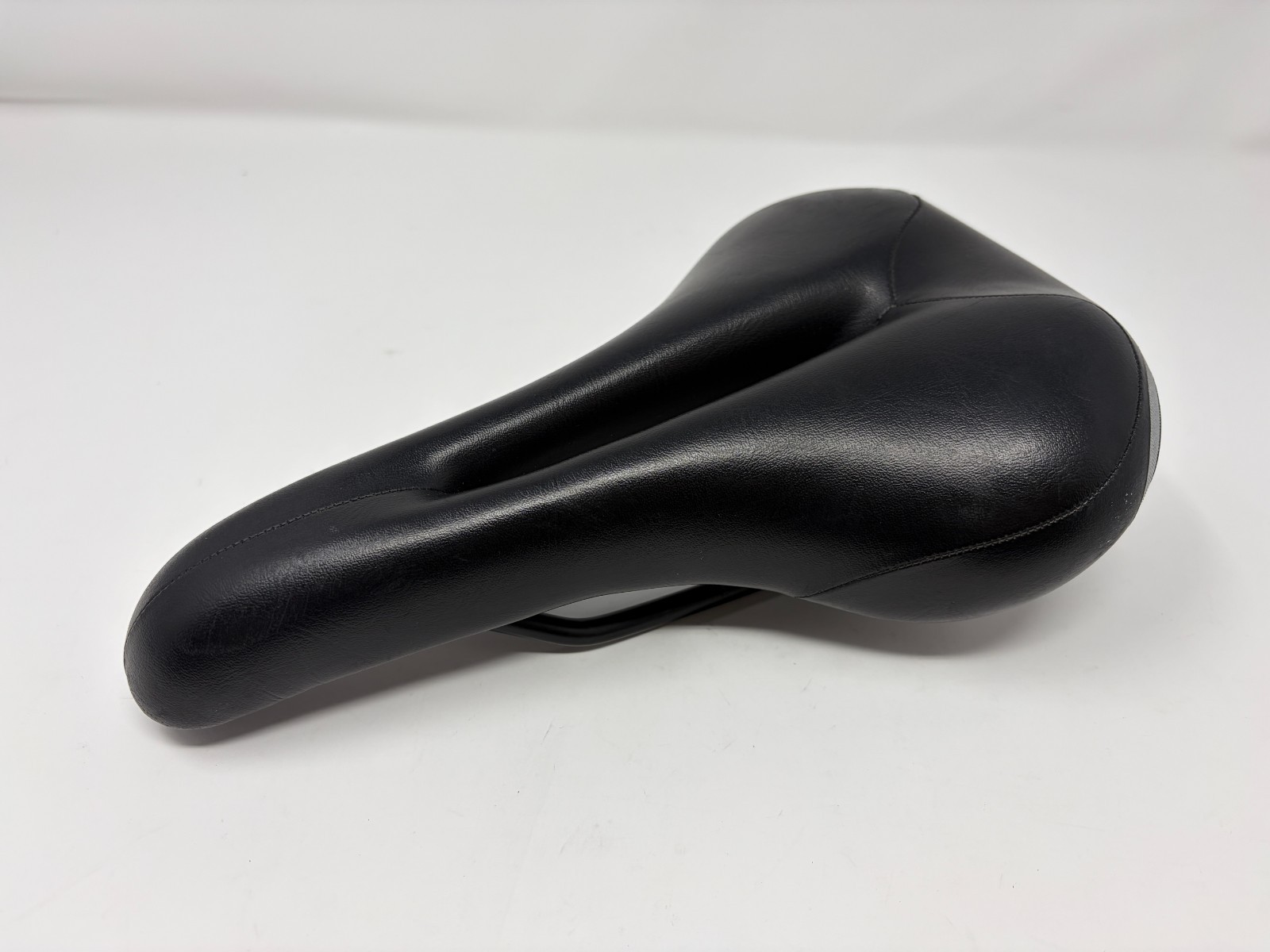 TERRY BUTTERFLY WOMEN’S SADDLE Fec Alloy Rail Bike Seat 155x260mm 330g
