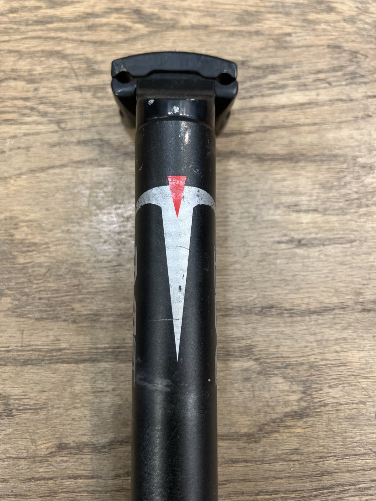 Pinarello Most 31.6mm x 350mm Bike Seat Post 25mm Setback Black