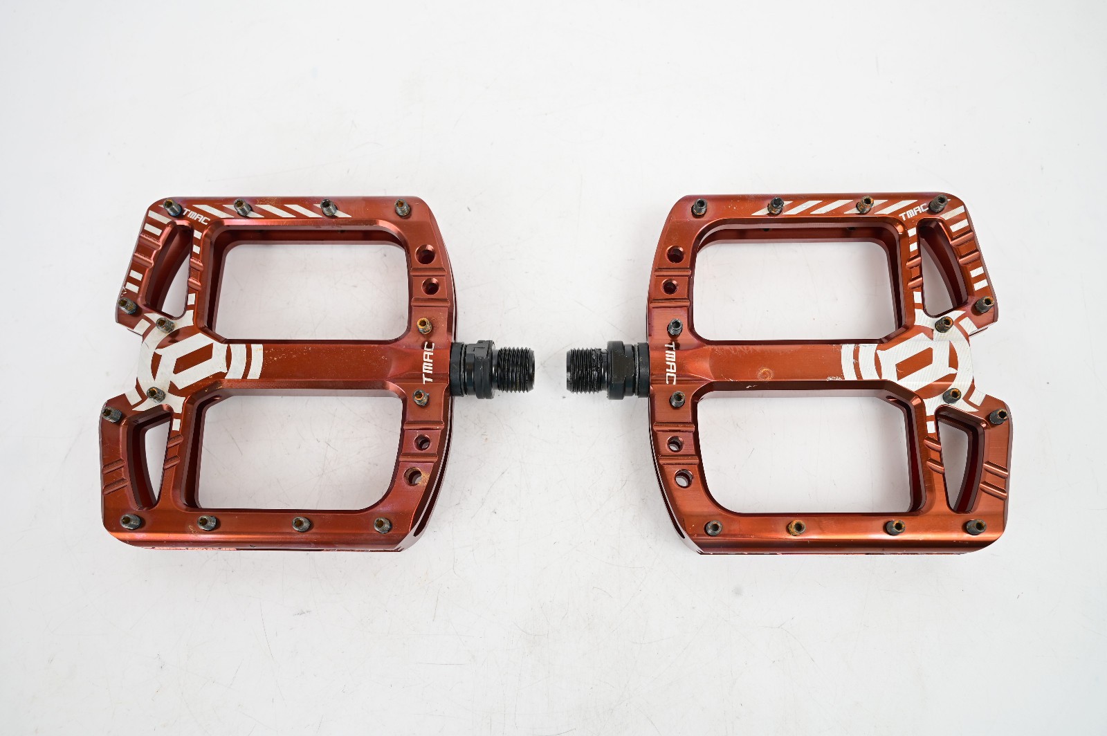 Deity TMAC Signature Tyler McCaul Flat Platform MTB Bike Pedals – Bronze