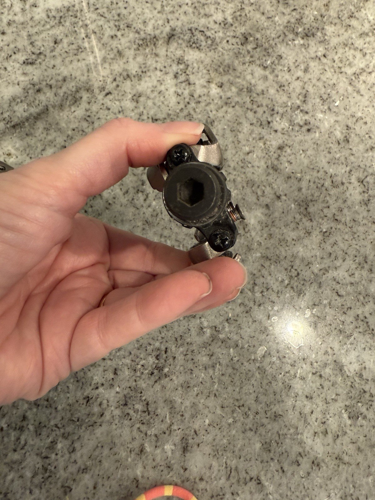 Shimano SPD Pedals PD-M520 Contains Parts as Shown