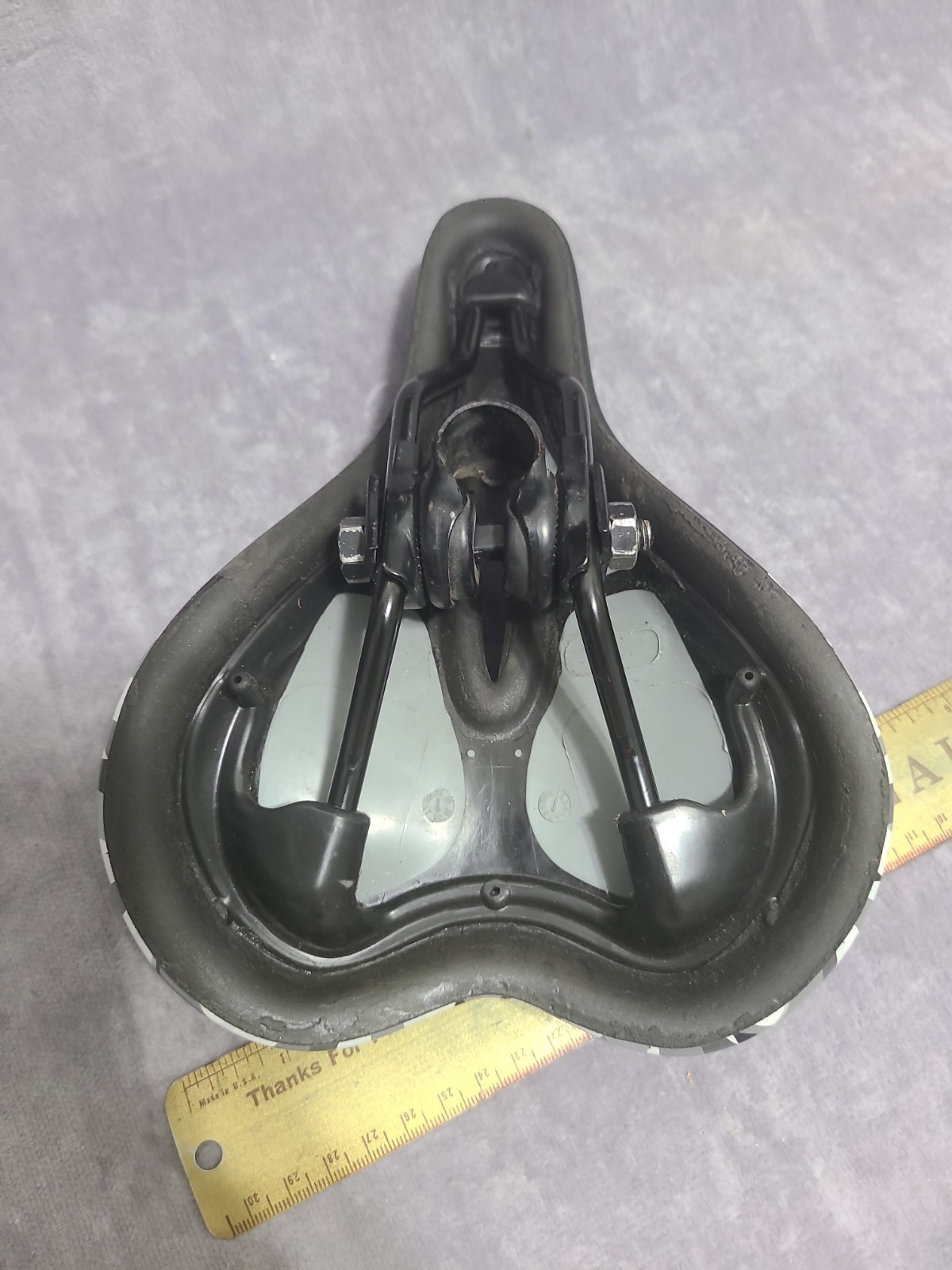 Terry Women’s Cite X Saddle Bike Seat Saddle Comfortable Center Cutaway Gel