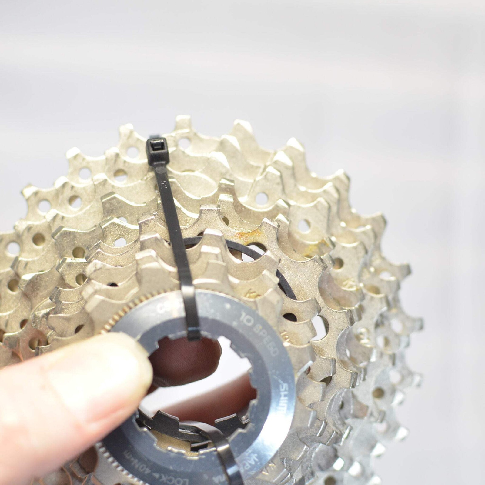 LOW MILES Shimano Ultegra 6700 CS-6700 10 Speed Cassette 12-25