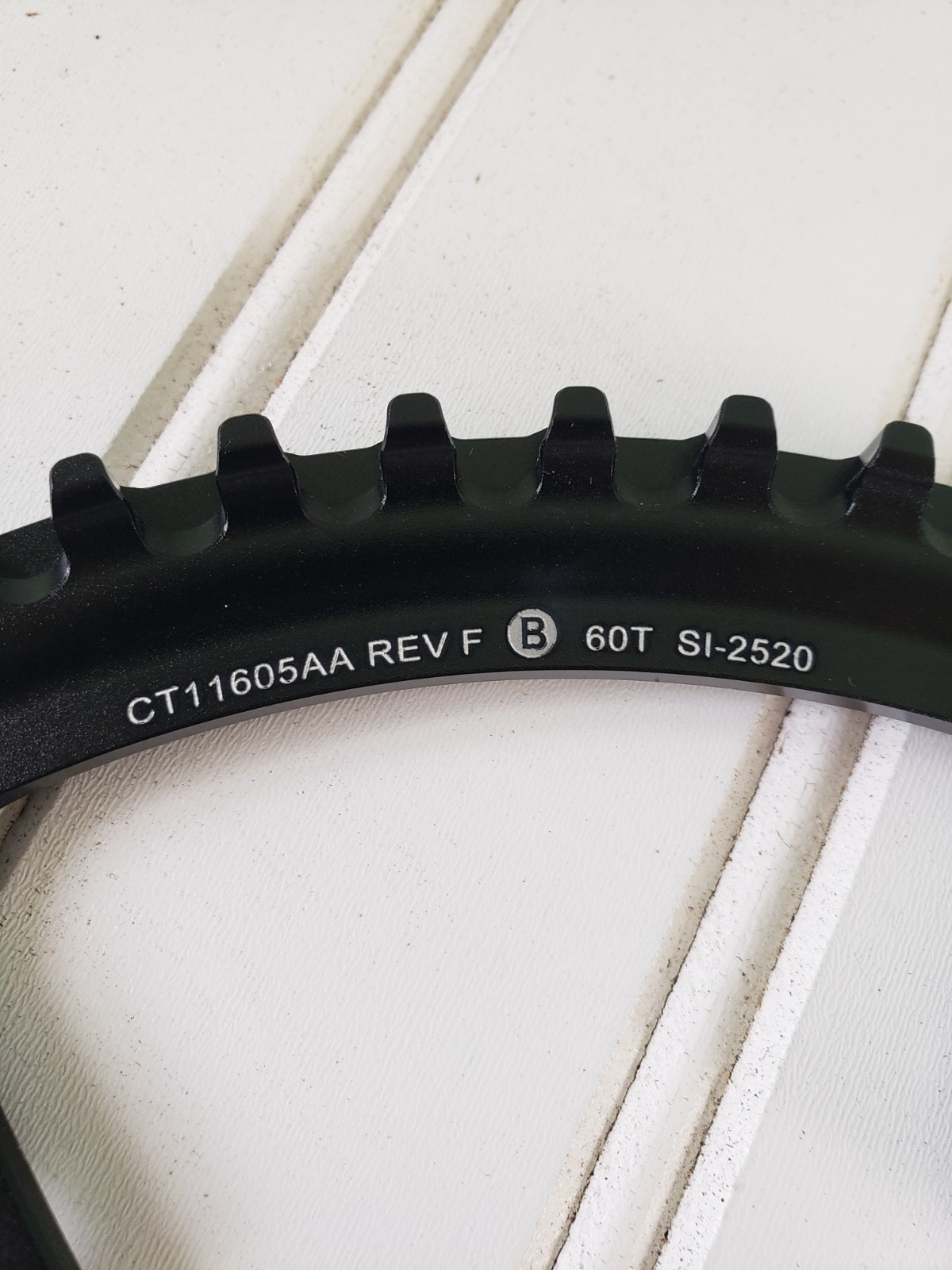 Gates Carbon Drive CDX Front 60T & Rear 24T Sturmey-Archer Sprocket & Belt