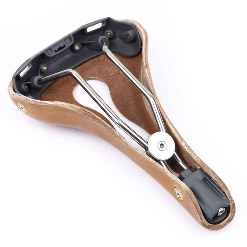 Gilles Berthoud aspin open leather saddle (natural)
