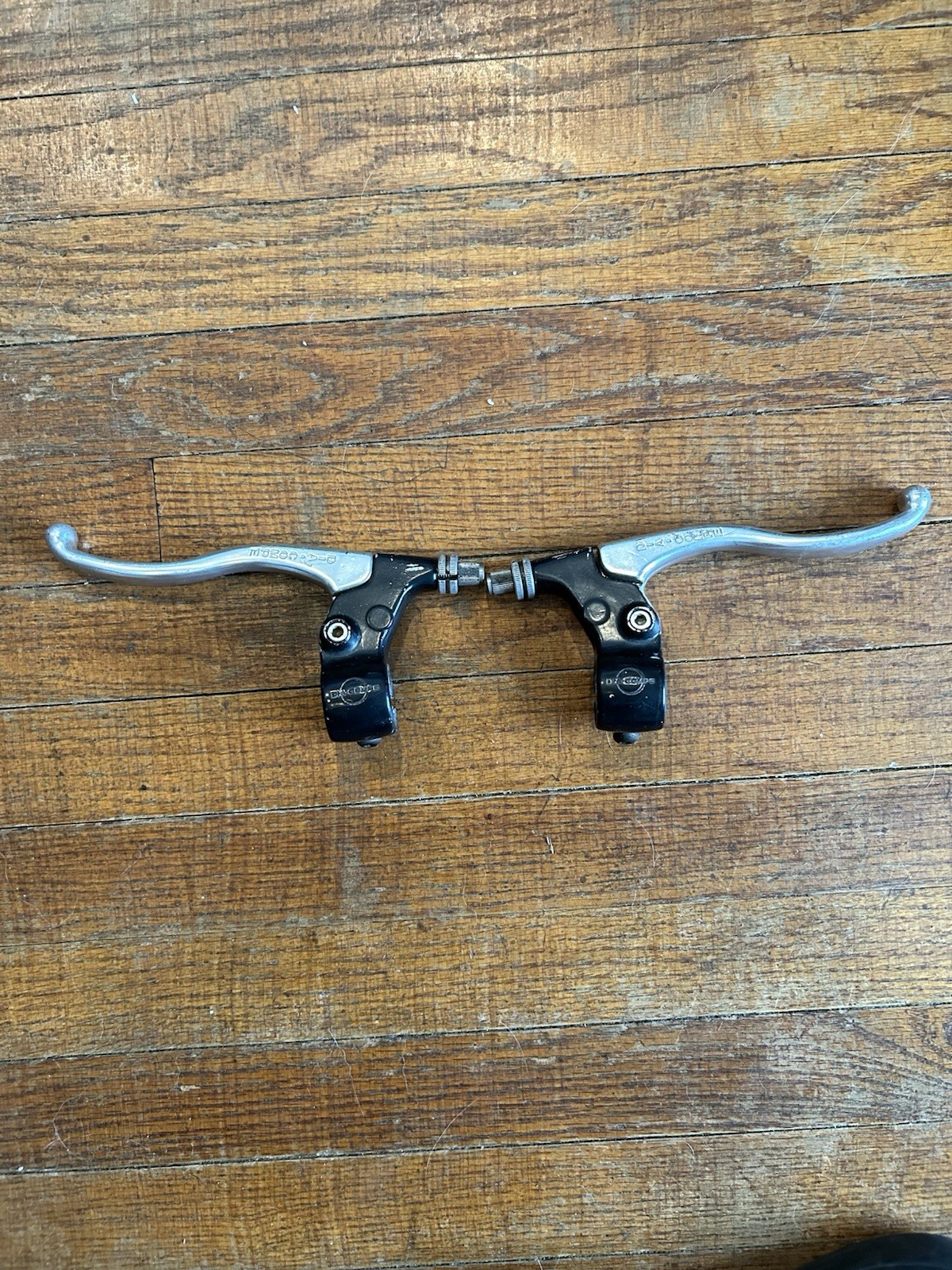 Vintage Dia-Compe 4-finger Cantilever 22.2mm Brake Levers 80’s MTB